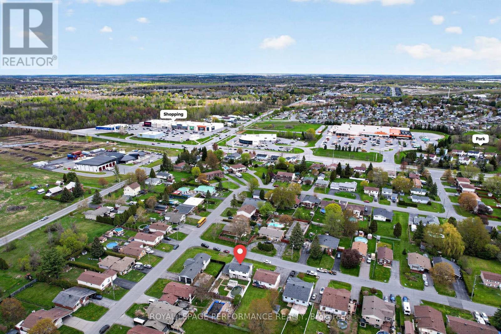 












1824 ELGIN STREET

,
Cornwall,




Ontario
K6J5C1

