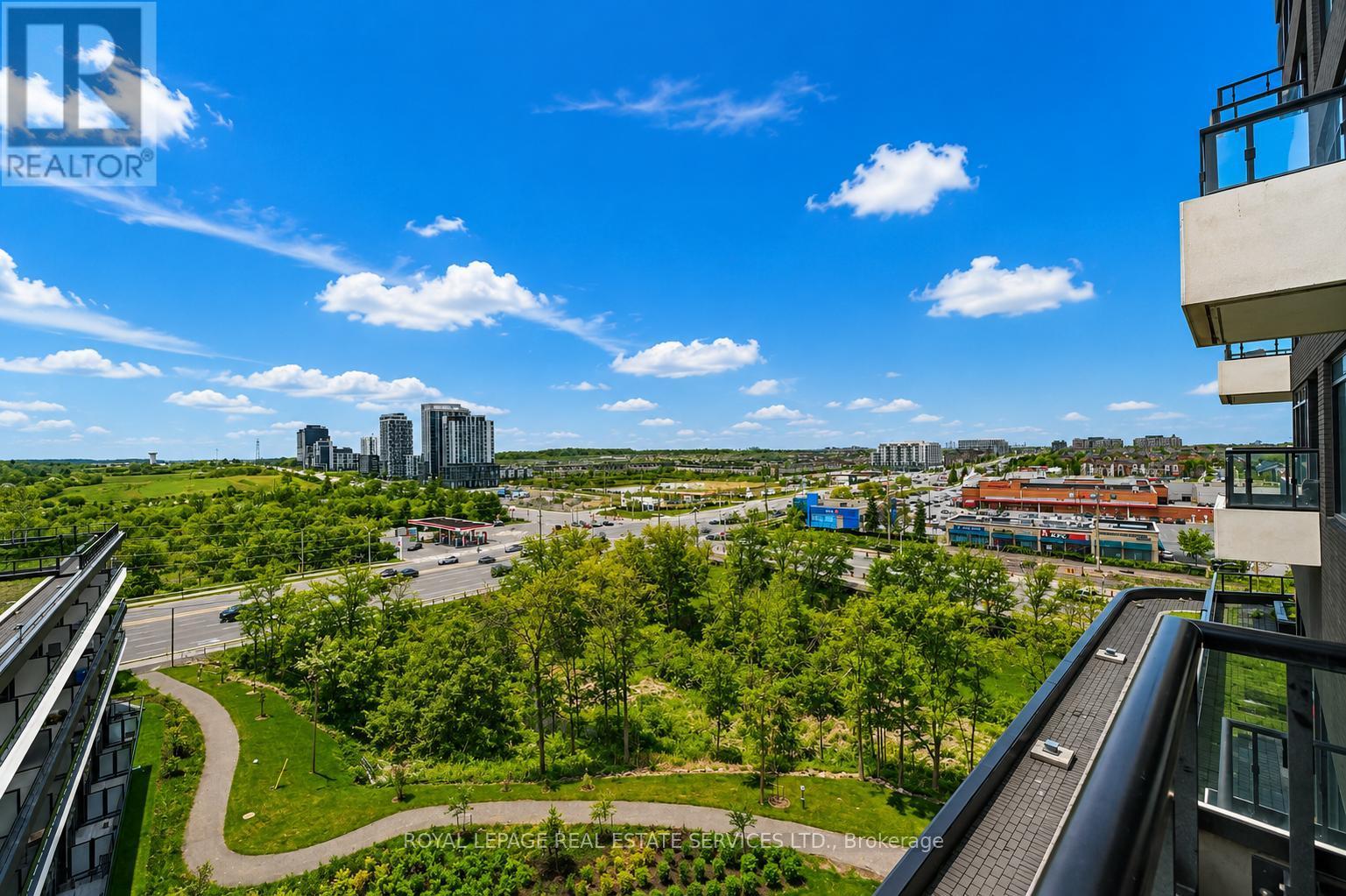 












726 - 2485 TAUNTON ROAD

,
Oakville,




Ontario
L6H3R8

