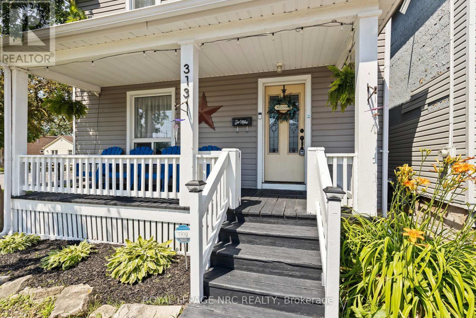 












313 BURGAR STREET

,
Welland (Welland Downtown),




Ontario
L3B2T5

