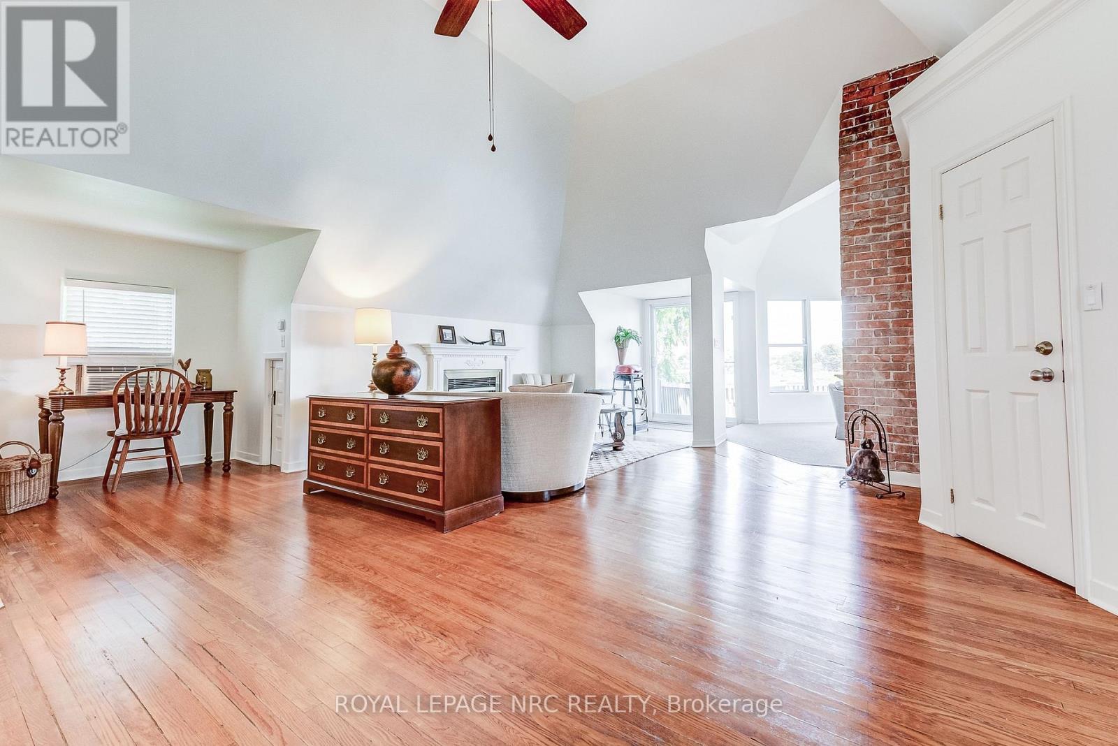 












56 WEST STREET

,
Port Colborne (Sugarloaf),




Ontario
L3K4C8

