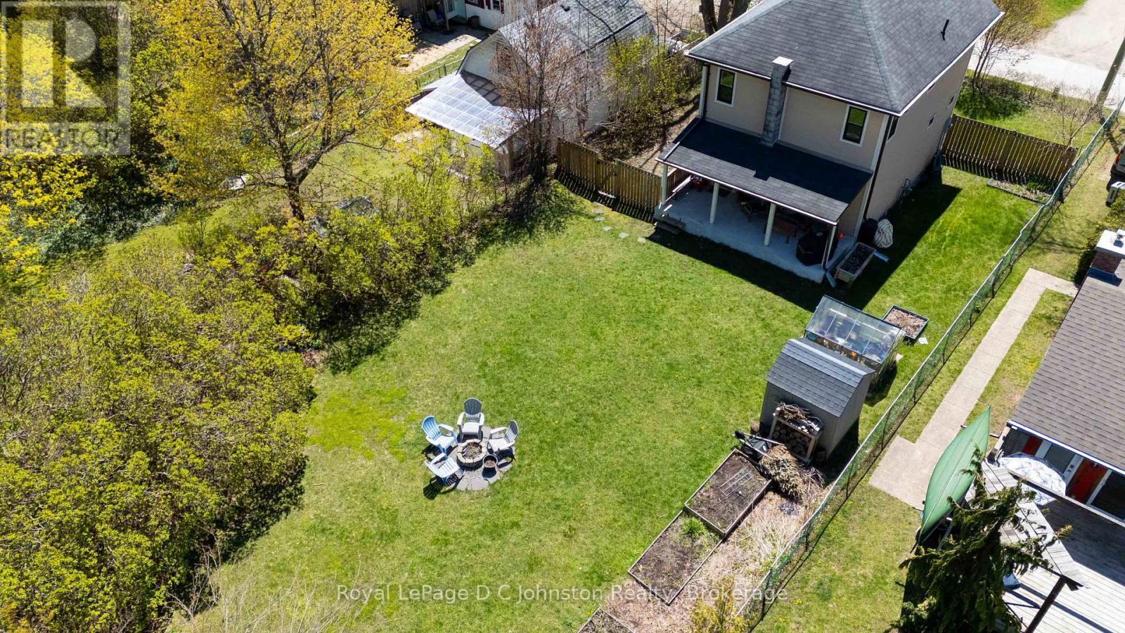 












166 MACDONALD LANE

,
Saugeen Shores,




Ontario
N0H2L0

