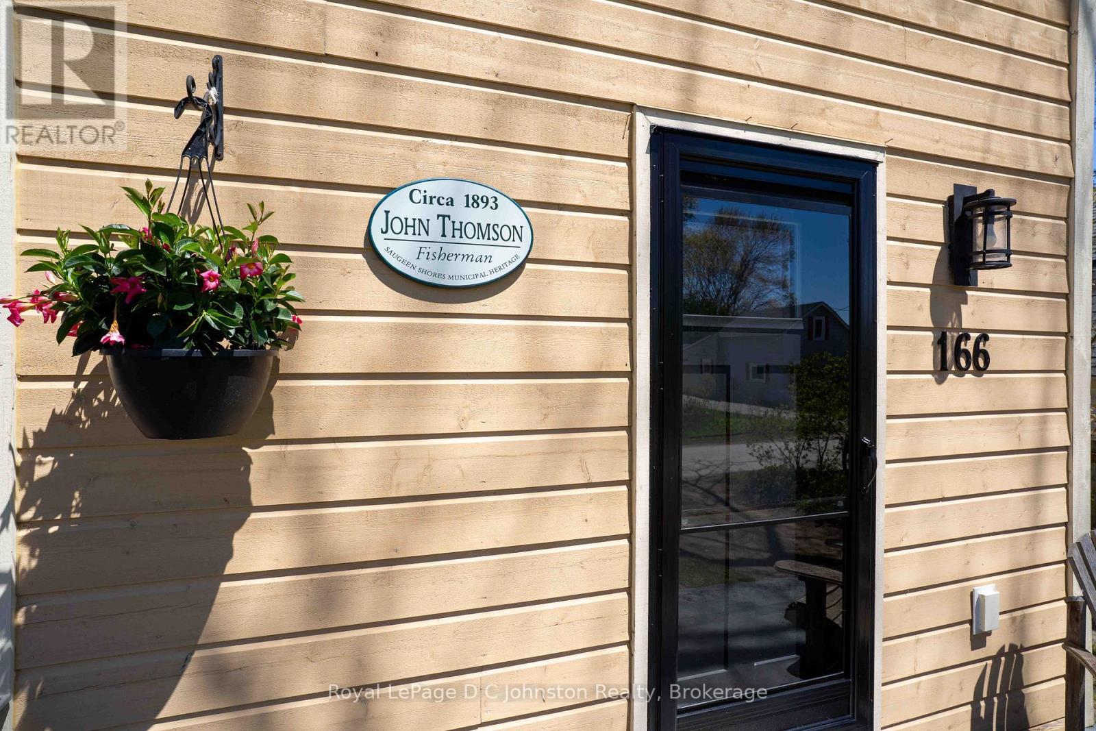 












166 MACDONALD LANE

,
Saugeen Shores,




Ontario
N0H2L0

