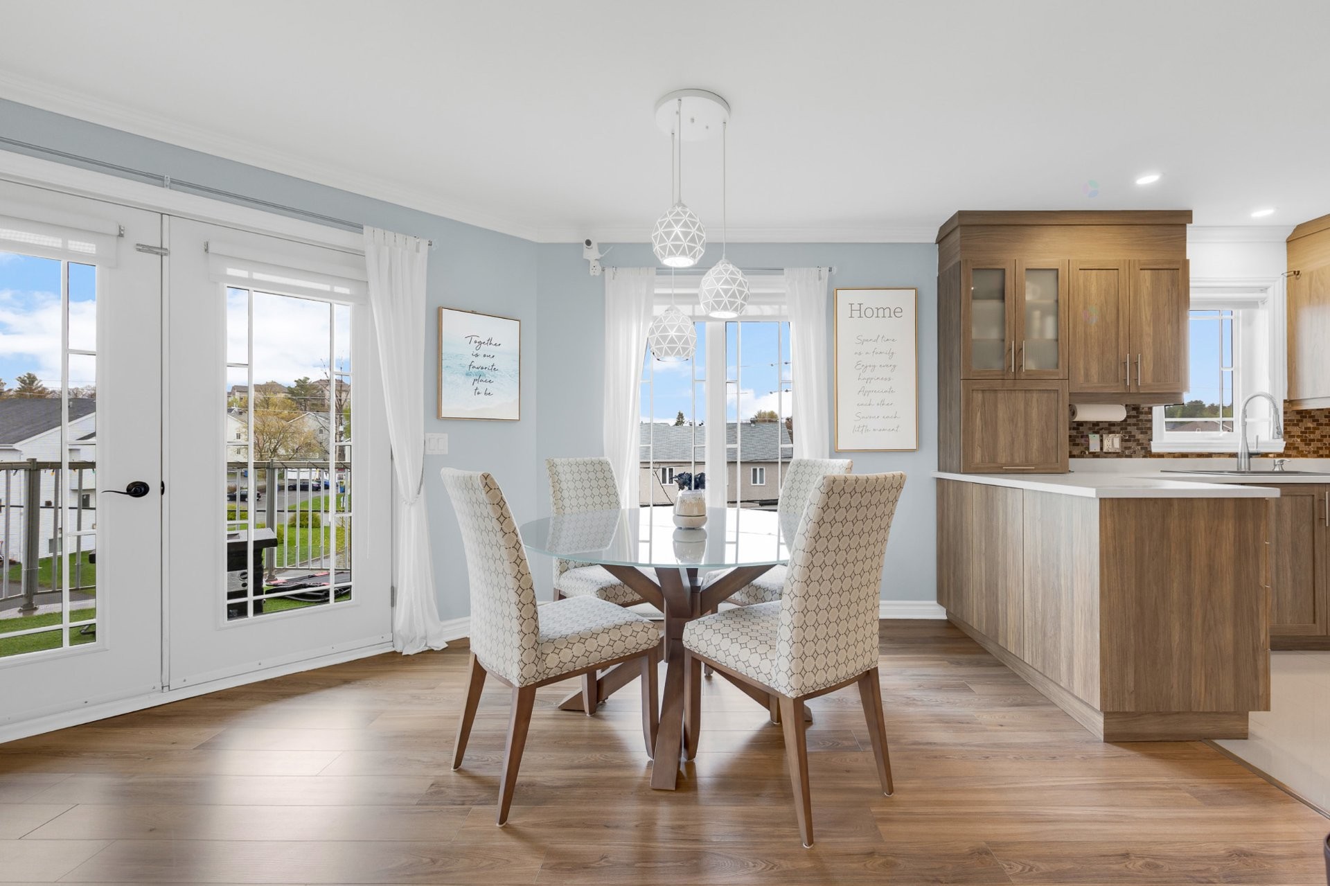 









2295


Rue Isaac-Jogues

, 7,
Saint-Jérôme,




QC
J7Y5H8

