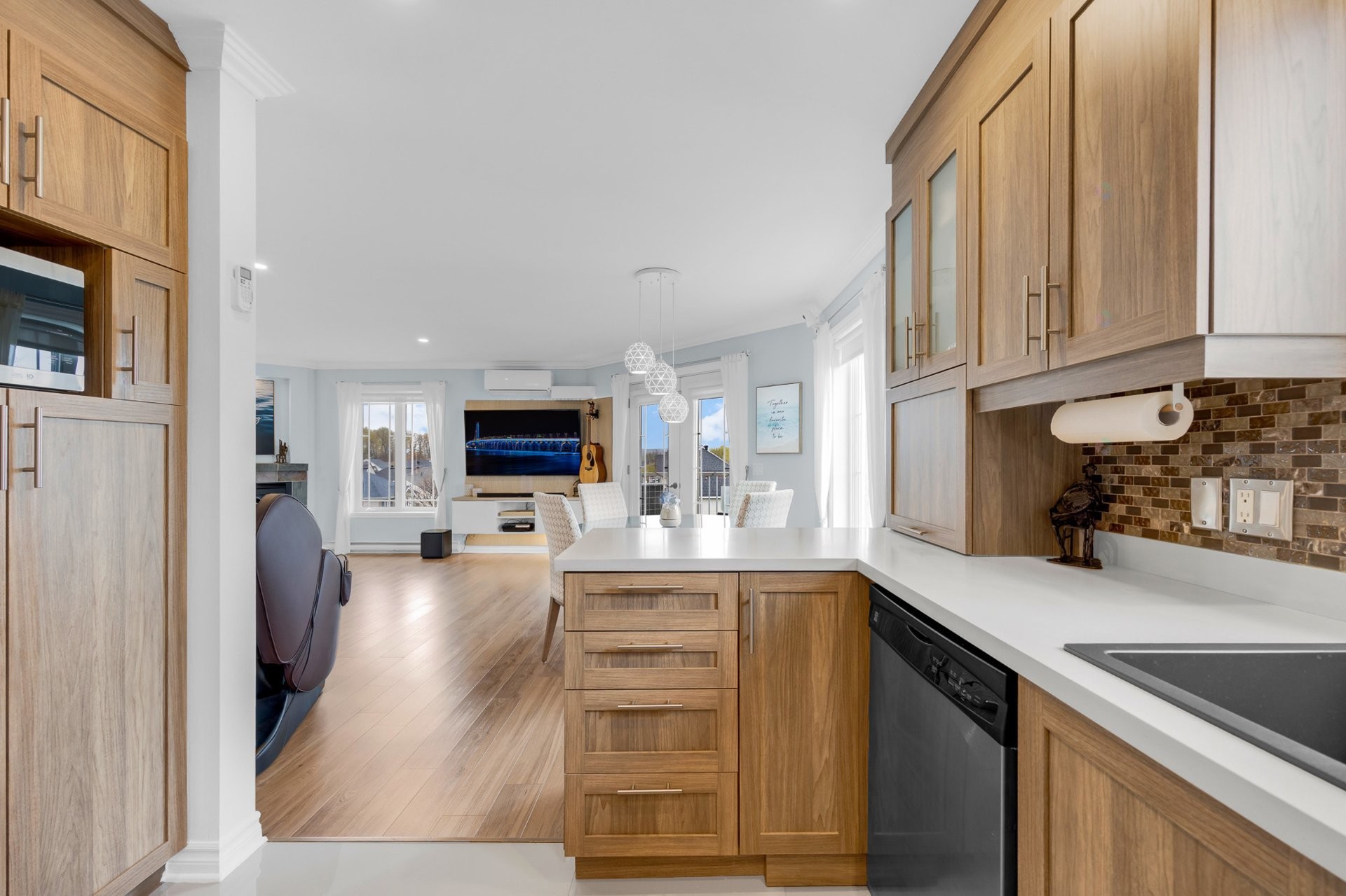 









2295


Rue Isaac-Jogues

, 7,
Saint-Jérôme,




QC
J7Y5H8

