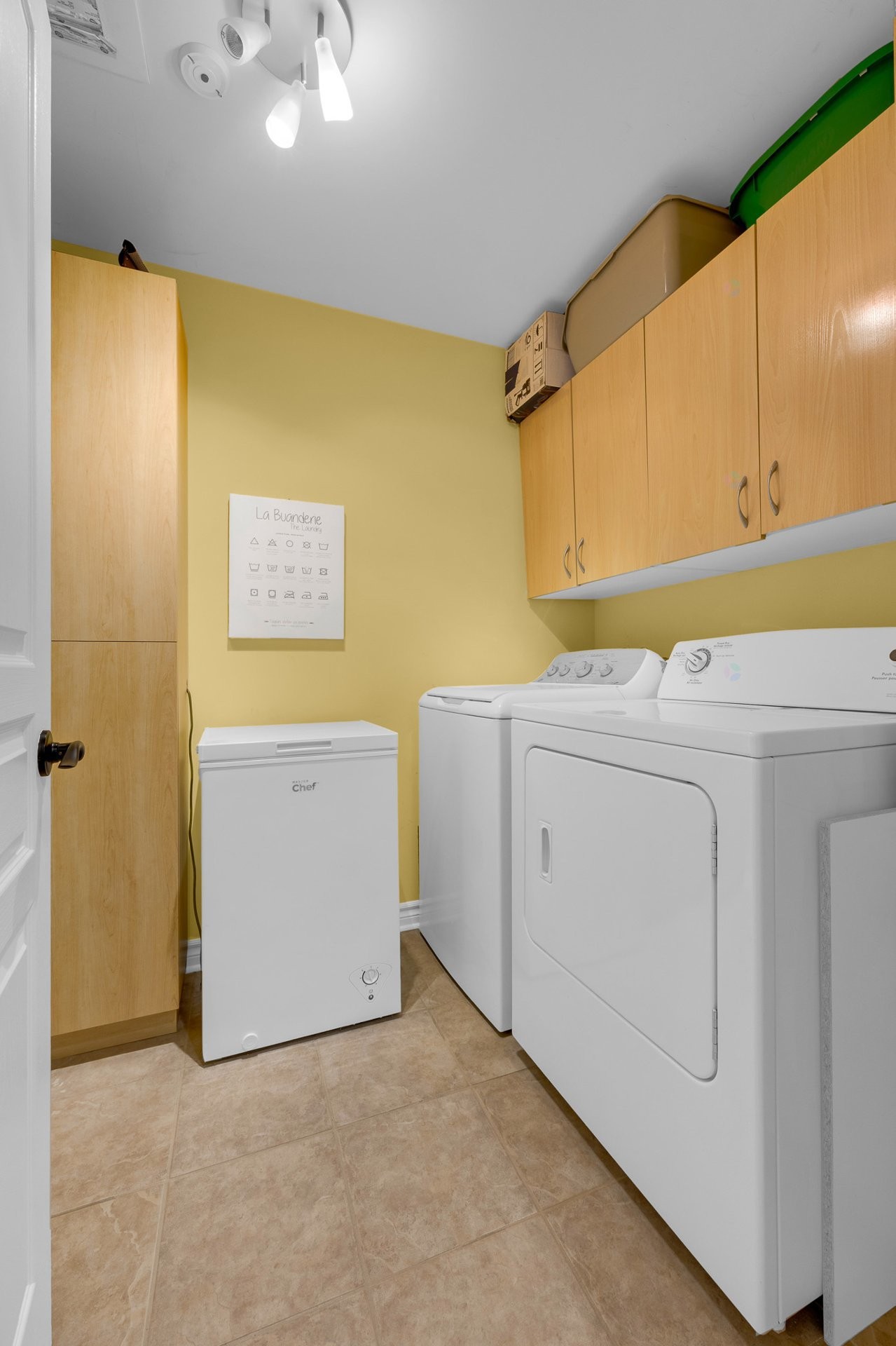 









2295


Rue Isaac-Jogues

, 7,
Saint-Jérôme,




QC
J7Y5H8

