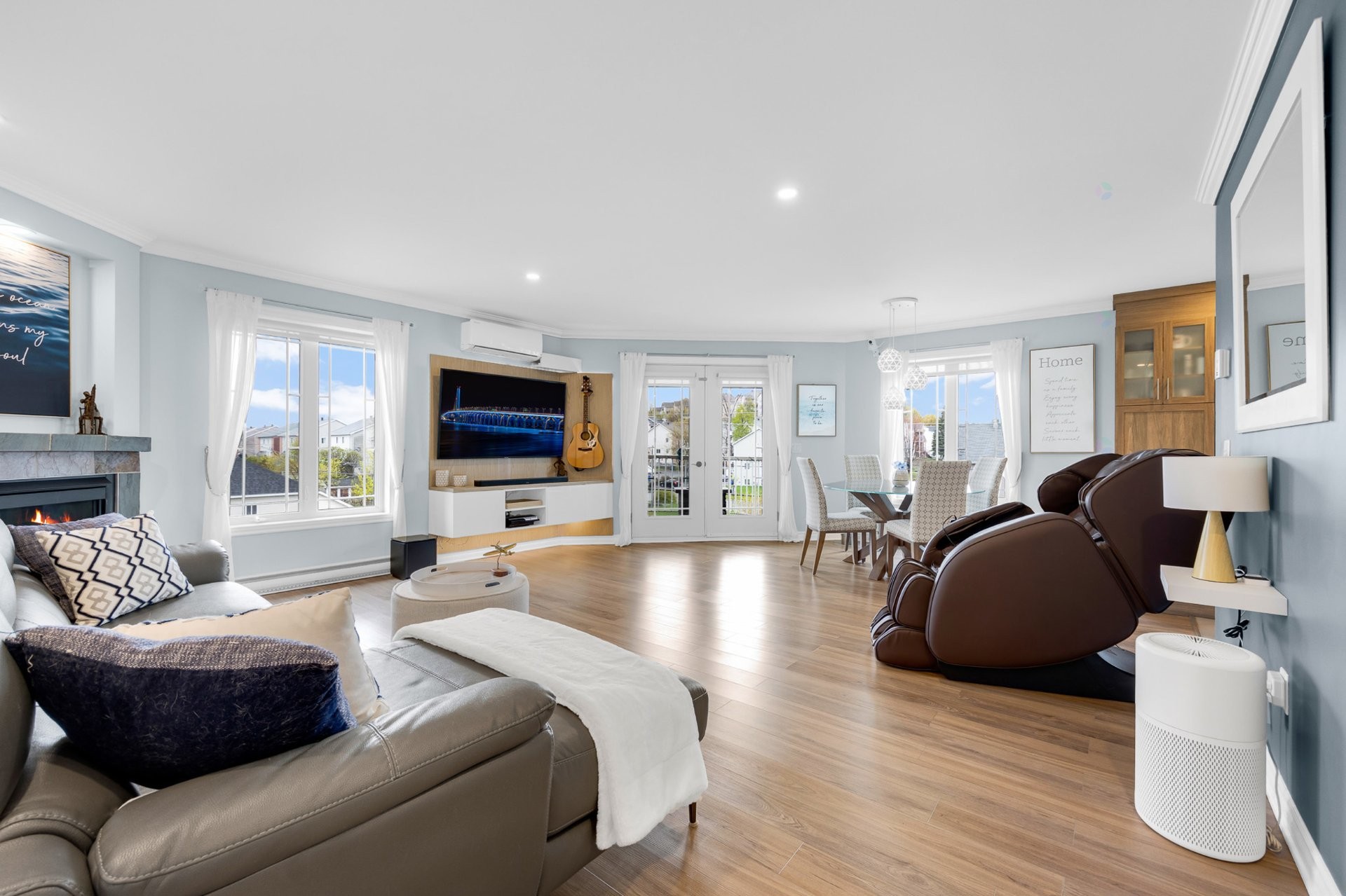 









2295


Rue Isaac-Jogues

, 7,
Saint-Jérôme,




QC
J7Y5H8

