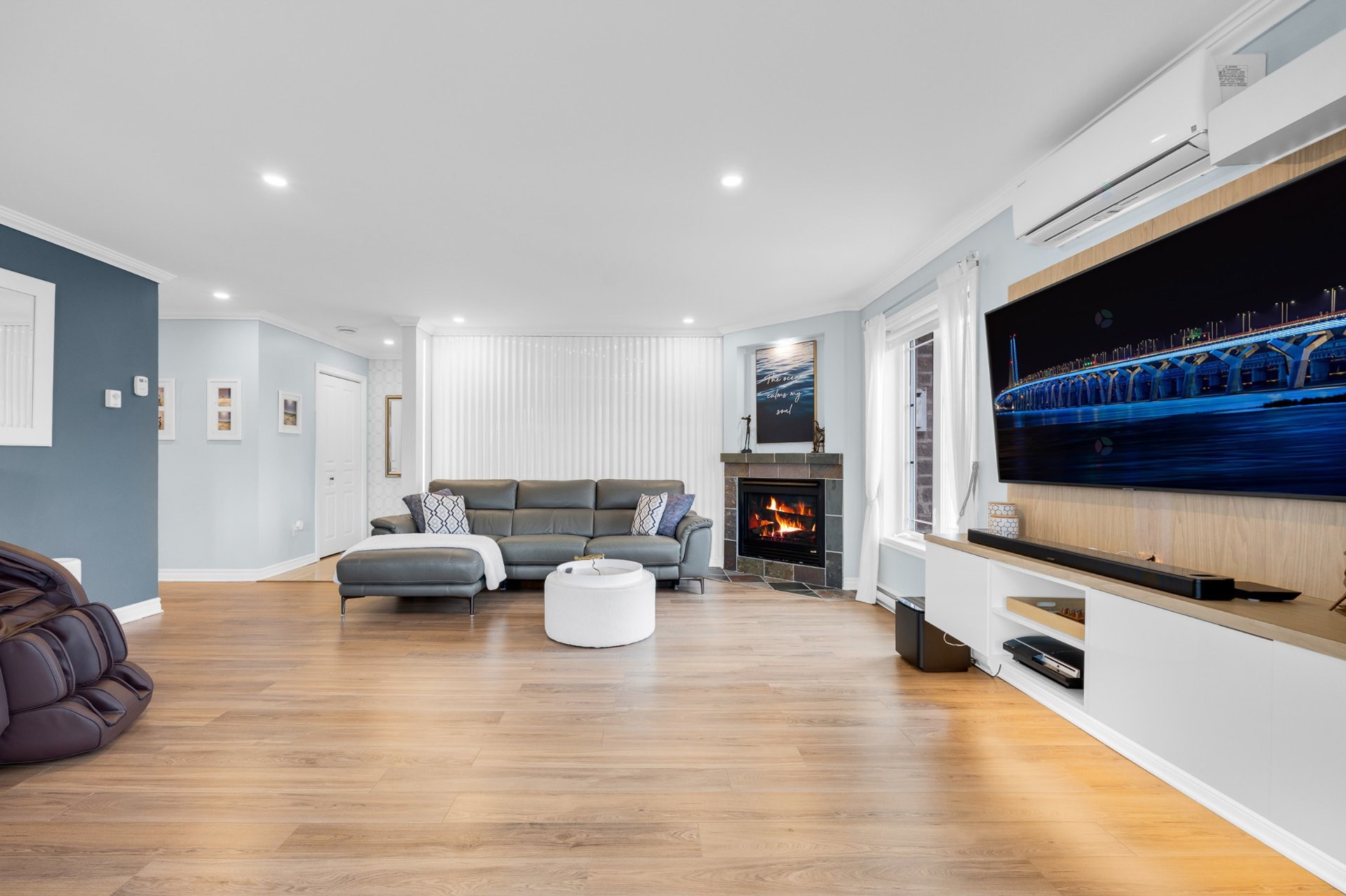 









2295


Rue Isaac-Jogues

, 7,
Saint-Jérôme,




QC
J7Y5H8

