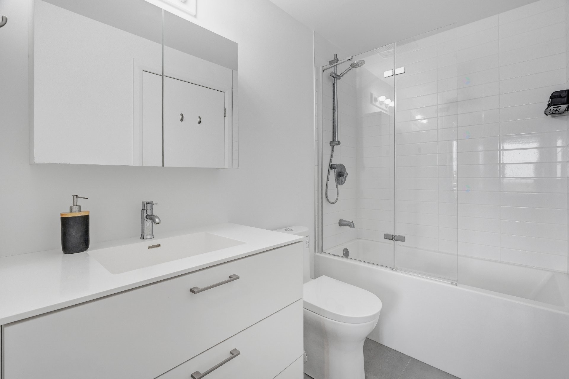 









3155


Av. Parkville

, 523,
Montréal (Mercier/Hochelaga-Maisonneuve),




QC
H1N0E7


