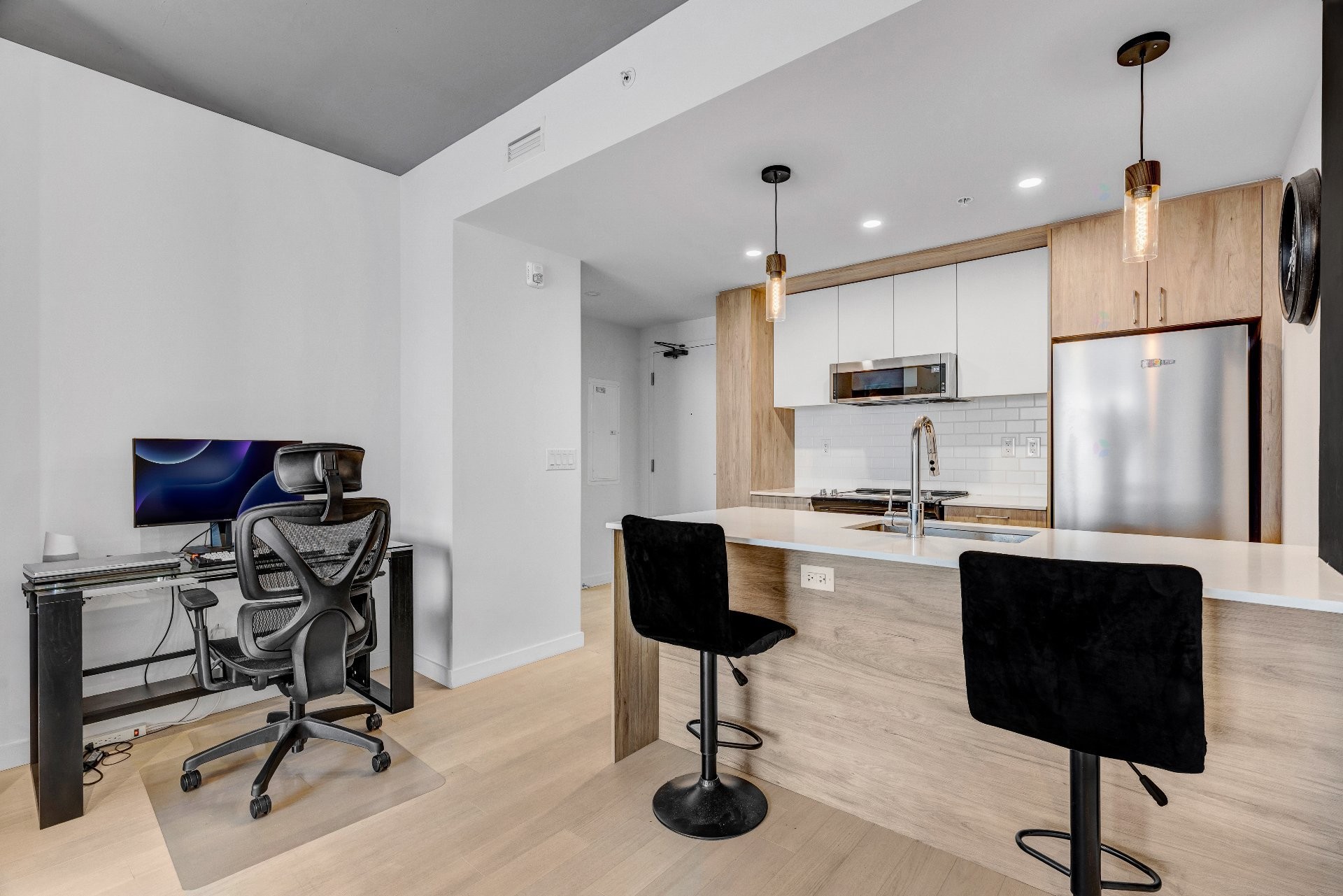 









3155


Av. Parkville

, 523,
Montréal (Mercier/Hochelaga-Maisonneuve),




QC
H1N0E7

