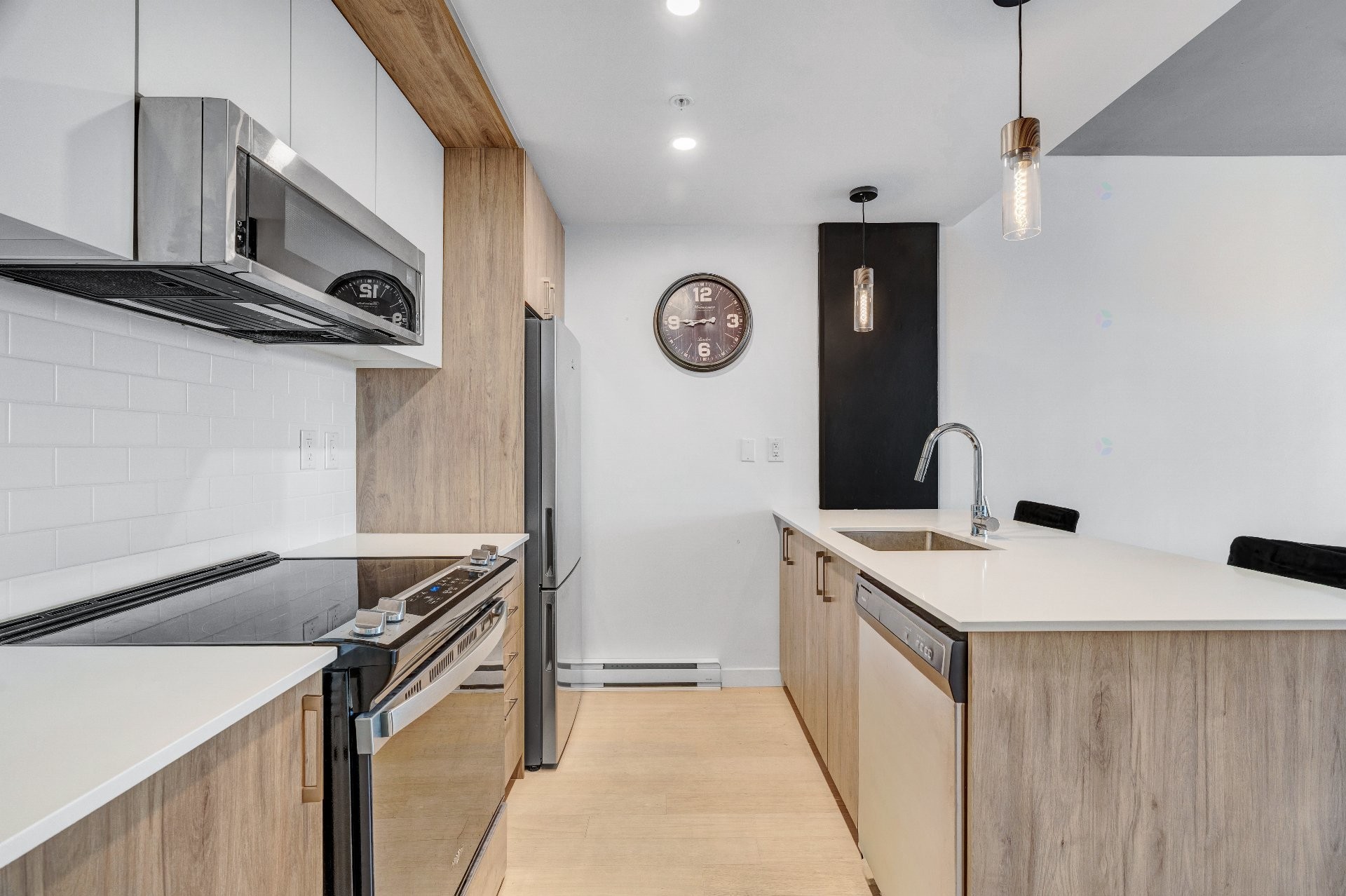 









3155


Av. Parkville

, 523,
Montréal (Mercier/Hochelaga-Maisonneuve),




QC
H1N0E7

