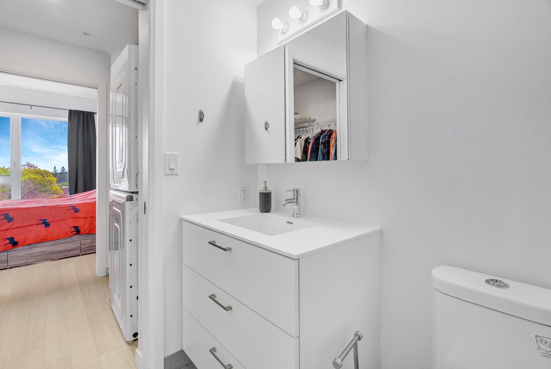 









3155


Av. Parkville

, 523,
Montréal (Mercier/Hochelaga-Maisonneuve),




QC
H1N0E7

