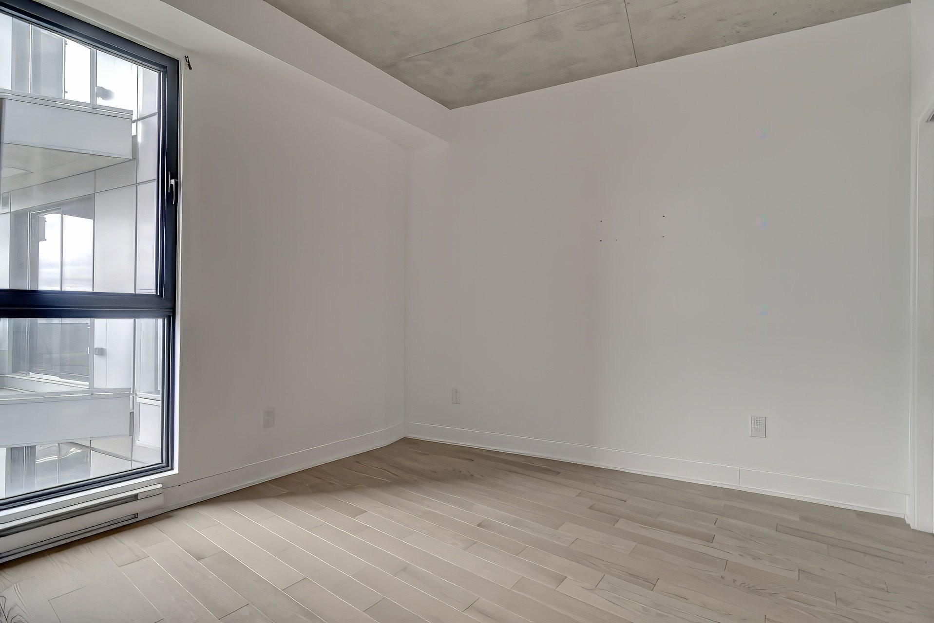 









1150


Boul. René-Lévesque E.

, 523,
Montréal (Ville-Marie),




QC
H2L0J6

