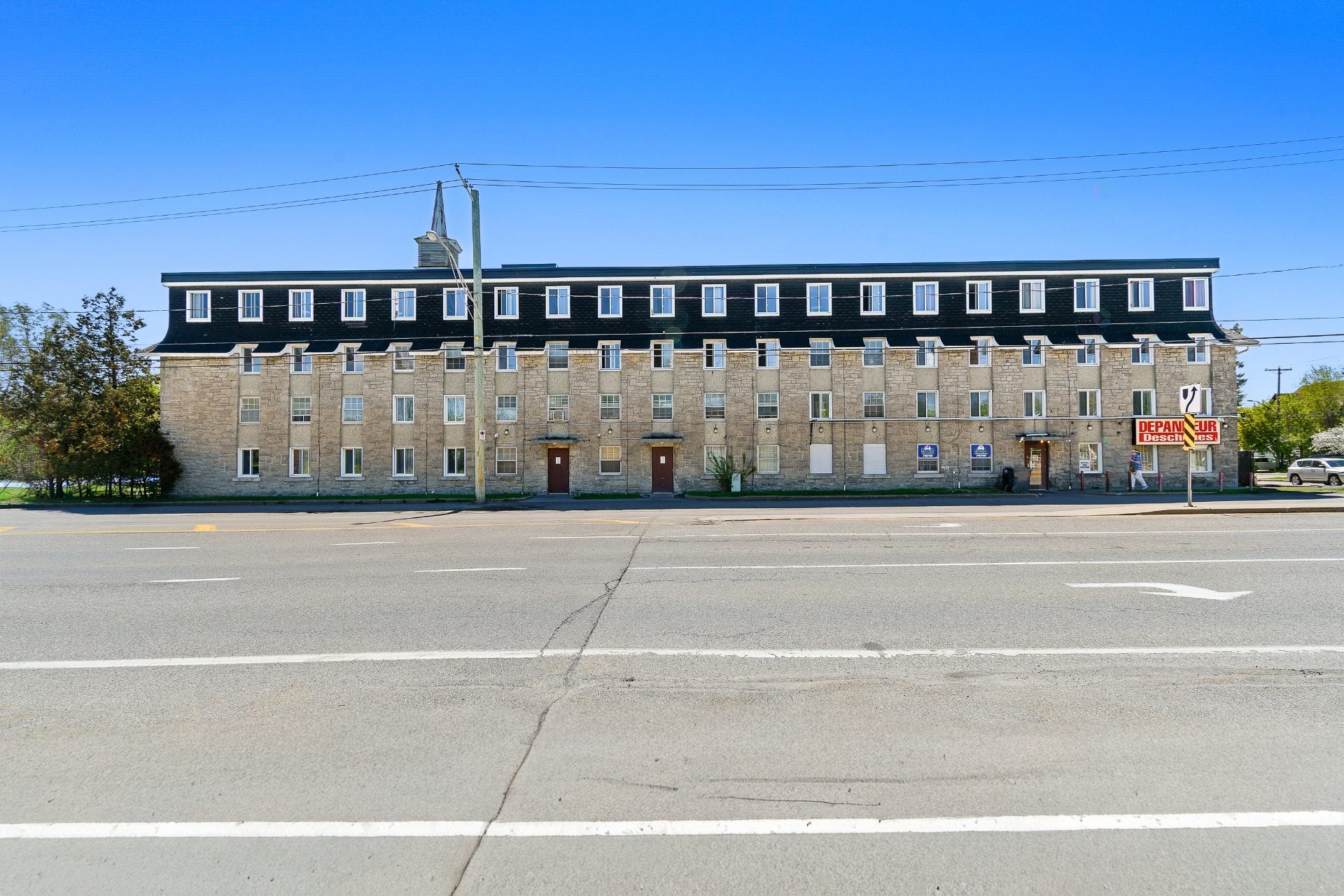 









27


Boul. de Lucerne

, 337,
Gatineau (Aylmer),




QC
J9H1M2

