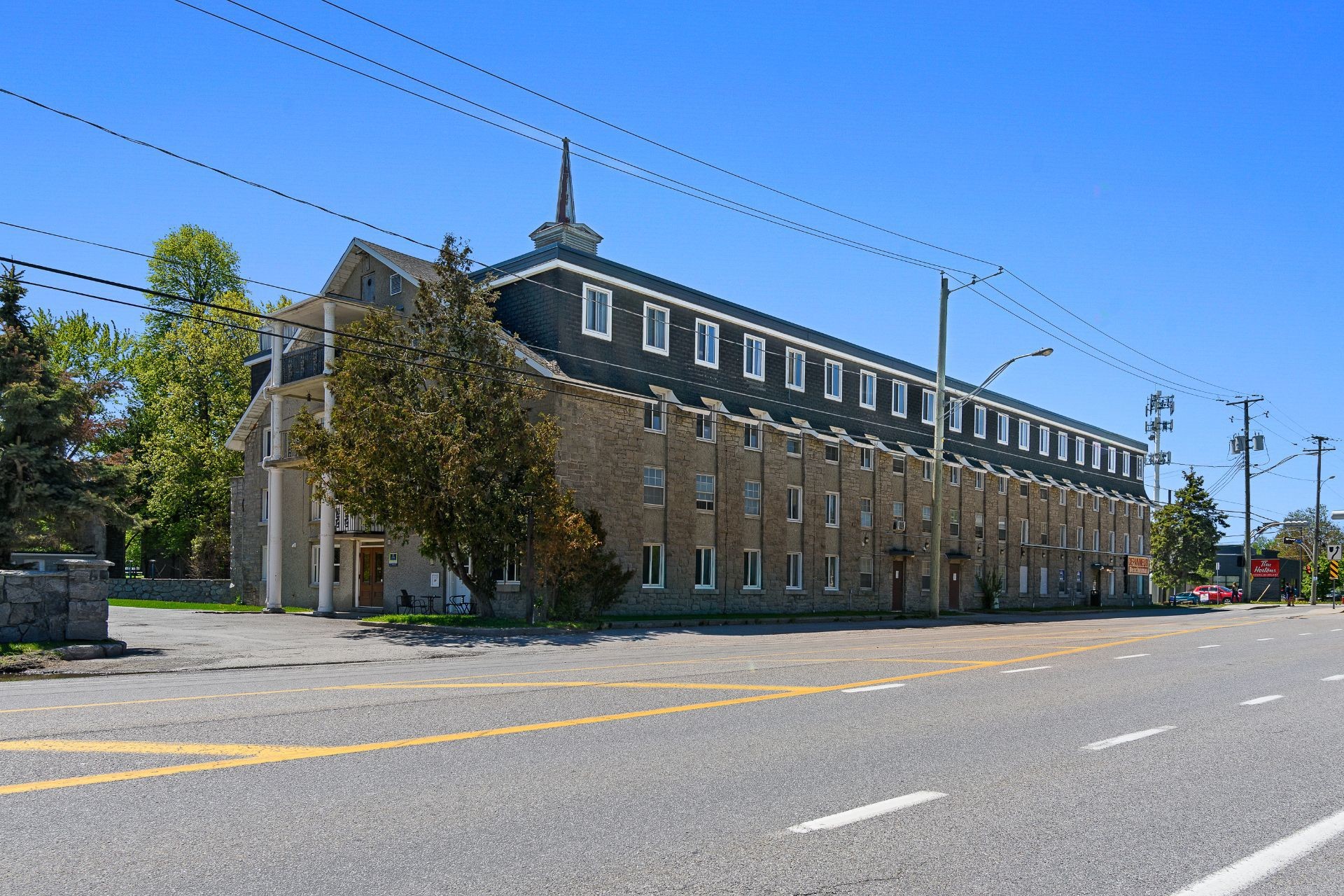 









27


Boul. de Lucerne

, 337,
Gatineau (Aylmer),




QC
J9H1M2

