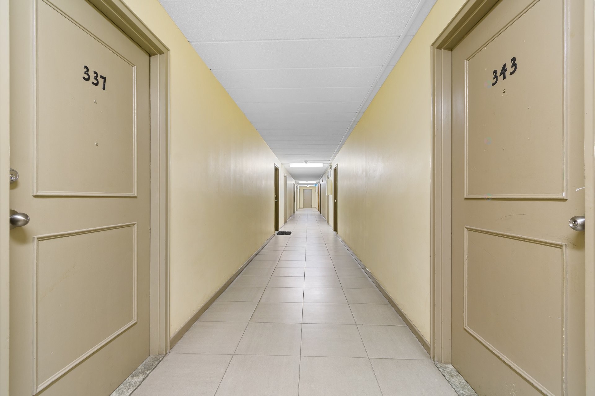 









27


Boul. de Lucerne

, 337,
Gatineau (Aylmer),




QC
J9H1M2

