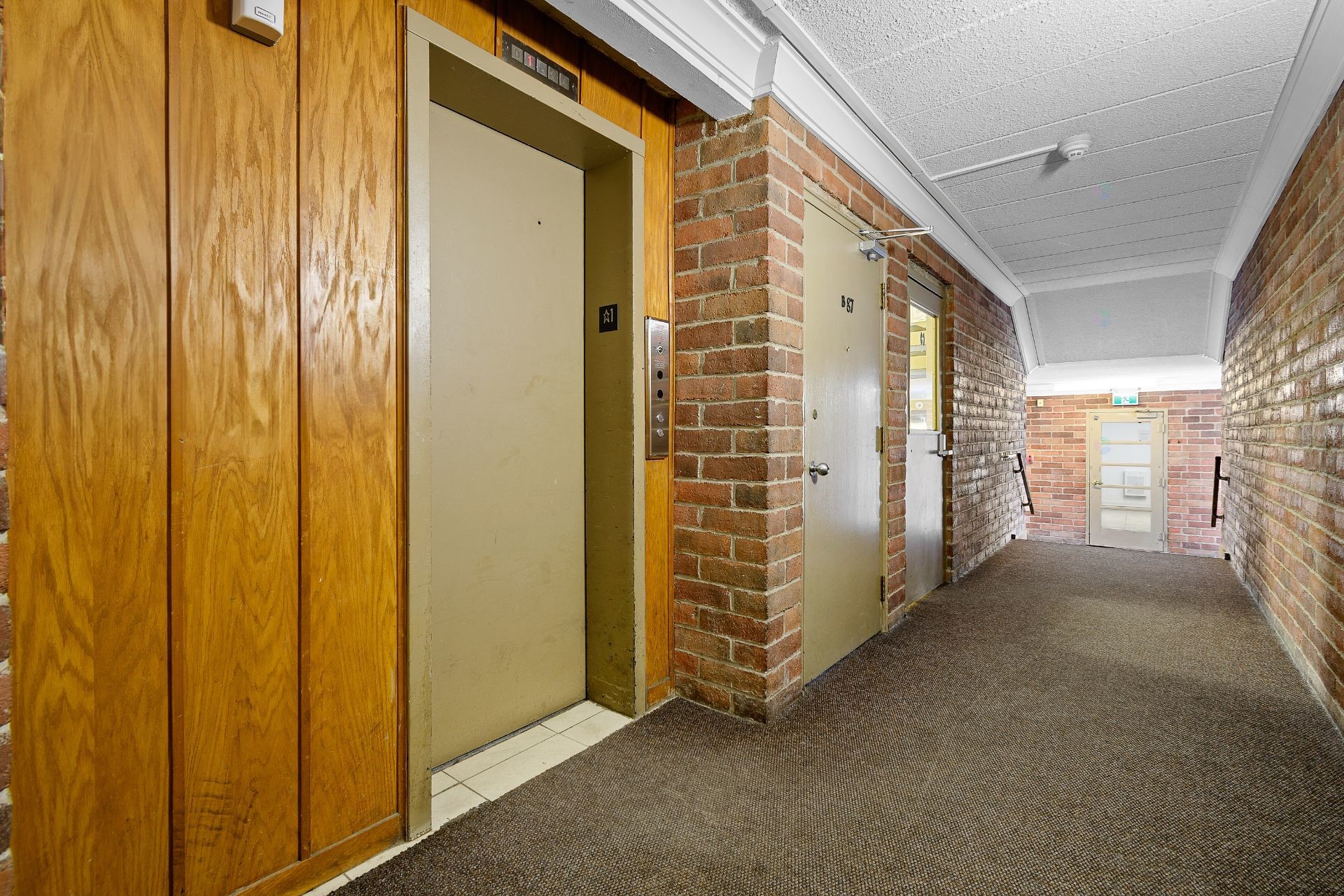 









27


Boul. de Lucerne

, 59B,
Gatineau (Aylmer),




QC
J9H1M2

