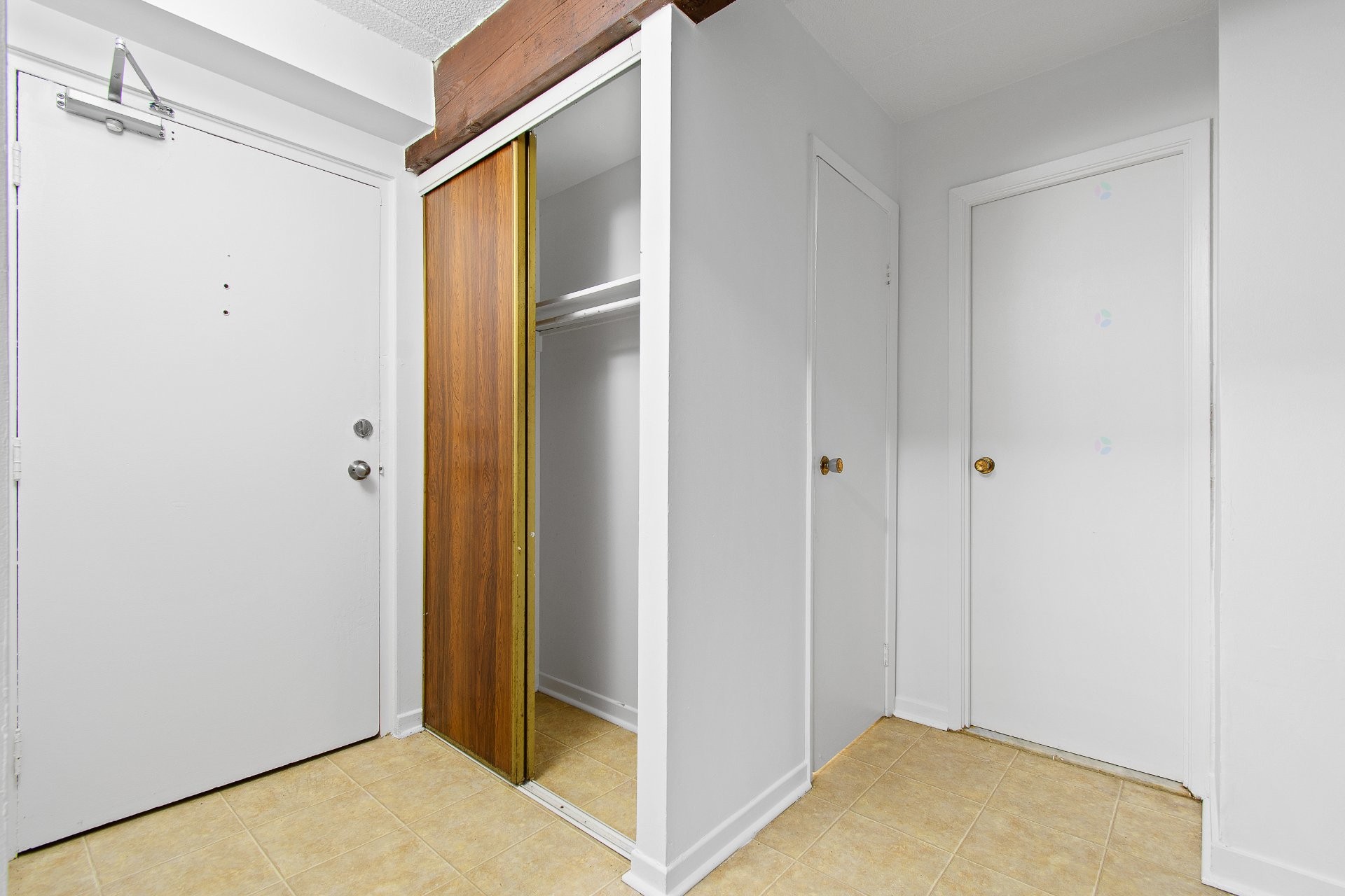









27


Boul. de Lucerne

, 59B,
Gatineau (Aylmer),




QC
J9H1M2

