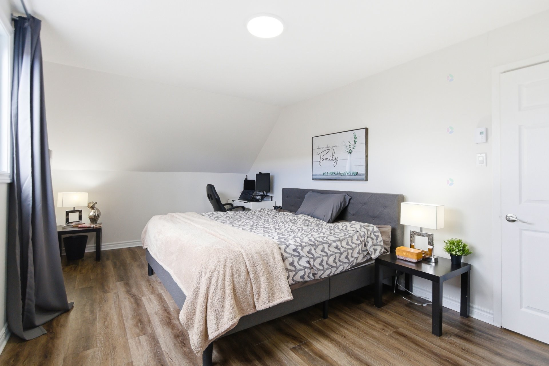









1439


Rue Rolland

,
Gatineau (Gatineau),




QC
J8R2G6

