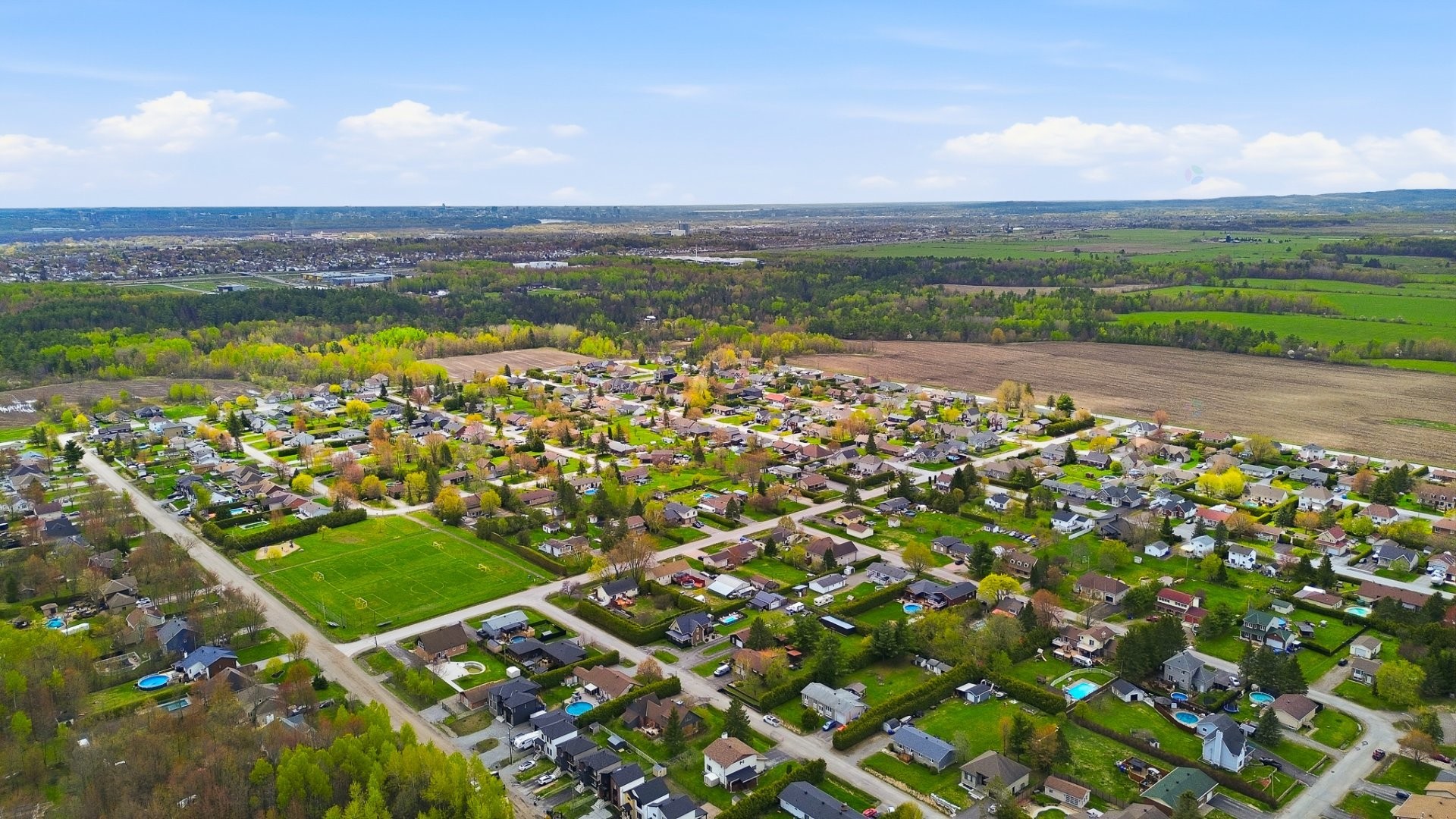 









1439


Rue Rolland

,
Gatineau (Gatineau),




QC
J8R2G6

