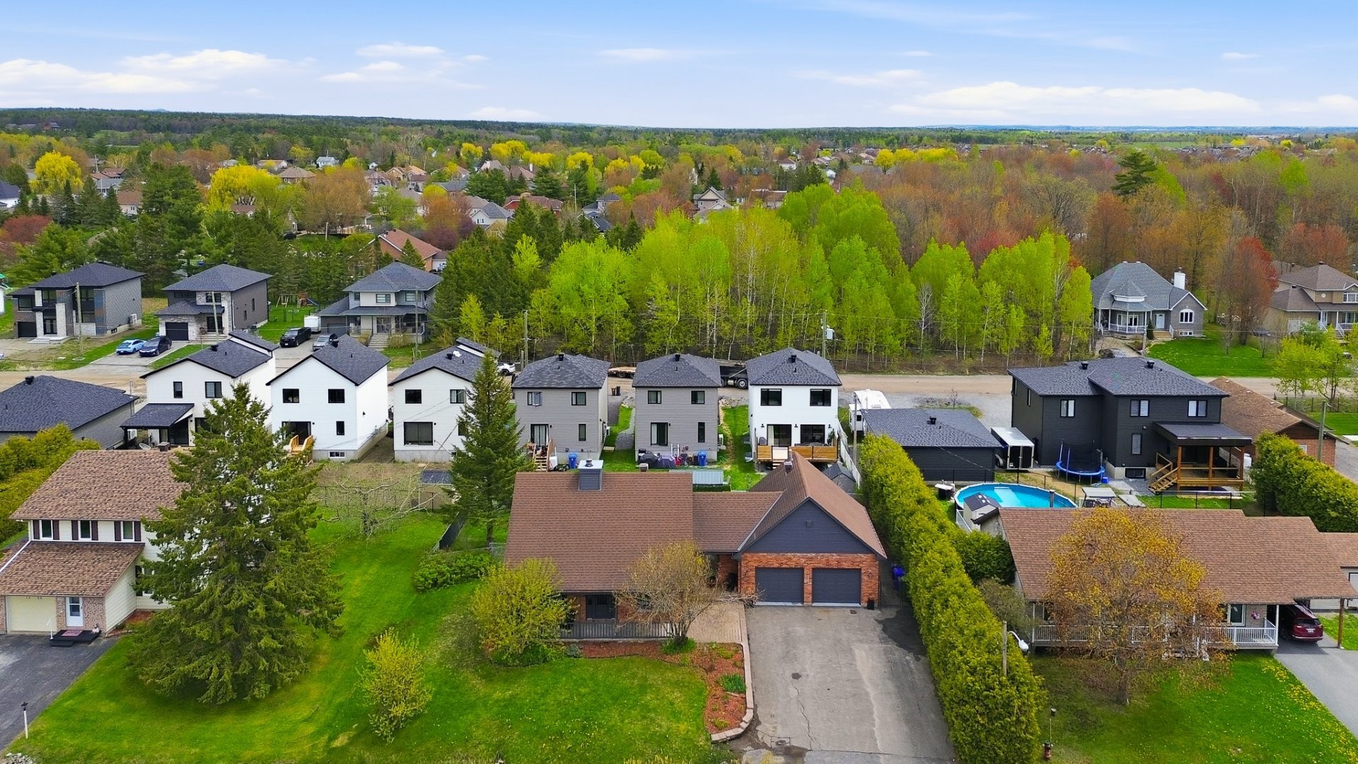 









1439


Rue Rolland

,
Gatineau (Gatineau),




QC
J8R2G6

