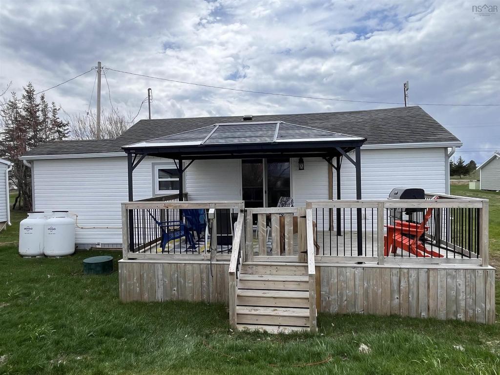 












6 Douglas Crescent

,
Marshville,







NS
B0K 1N0

