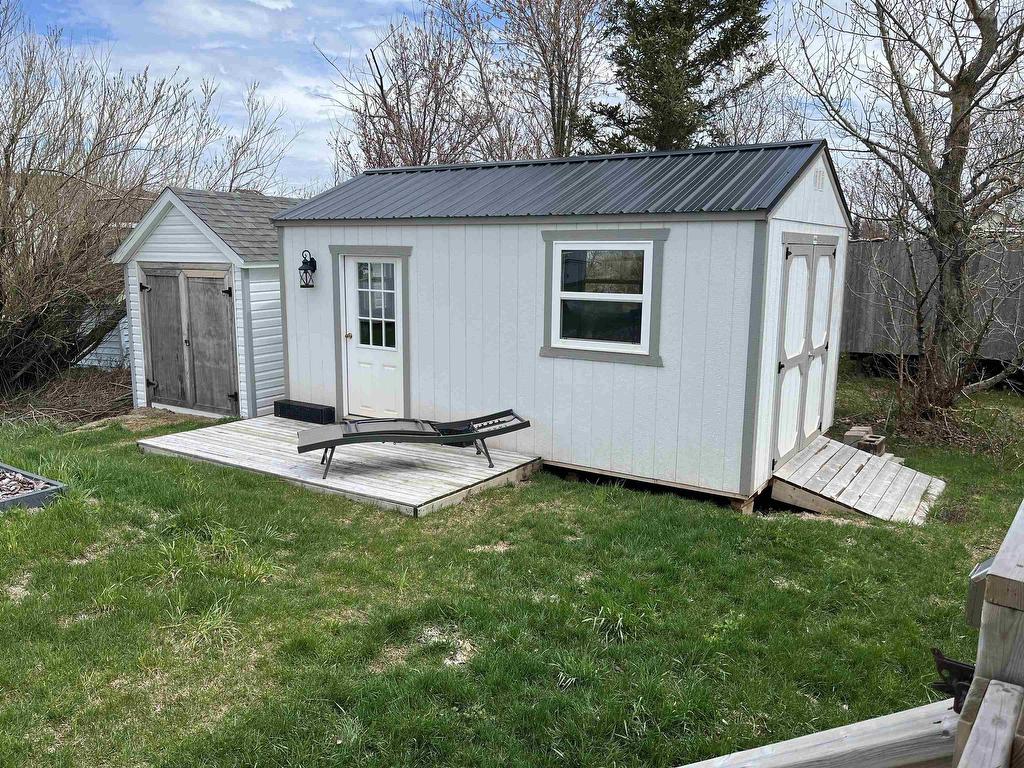 












6 Douglas Crescent

,
Marshville,







NS
B0K 1N0

