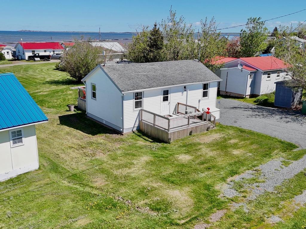 












6 Douglas Crescent

,
Marshville,







NS
B0K 1N0

