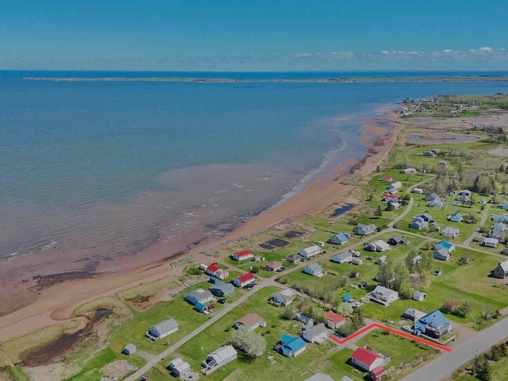 












6 Douglas Crescent

,
Marshville,







NS
B0K 1N0

