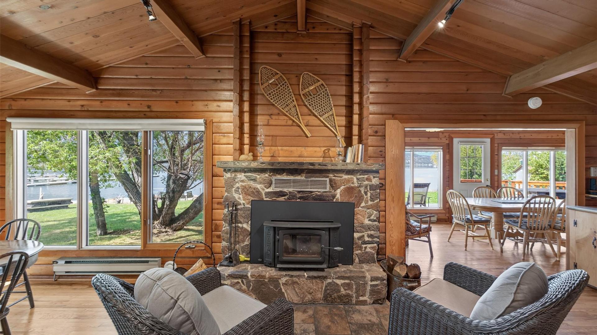 









1345


Sand

Road,
Windermere,




BC
V0B 2L1

