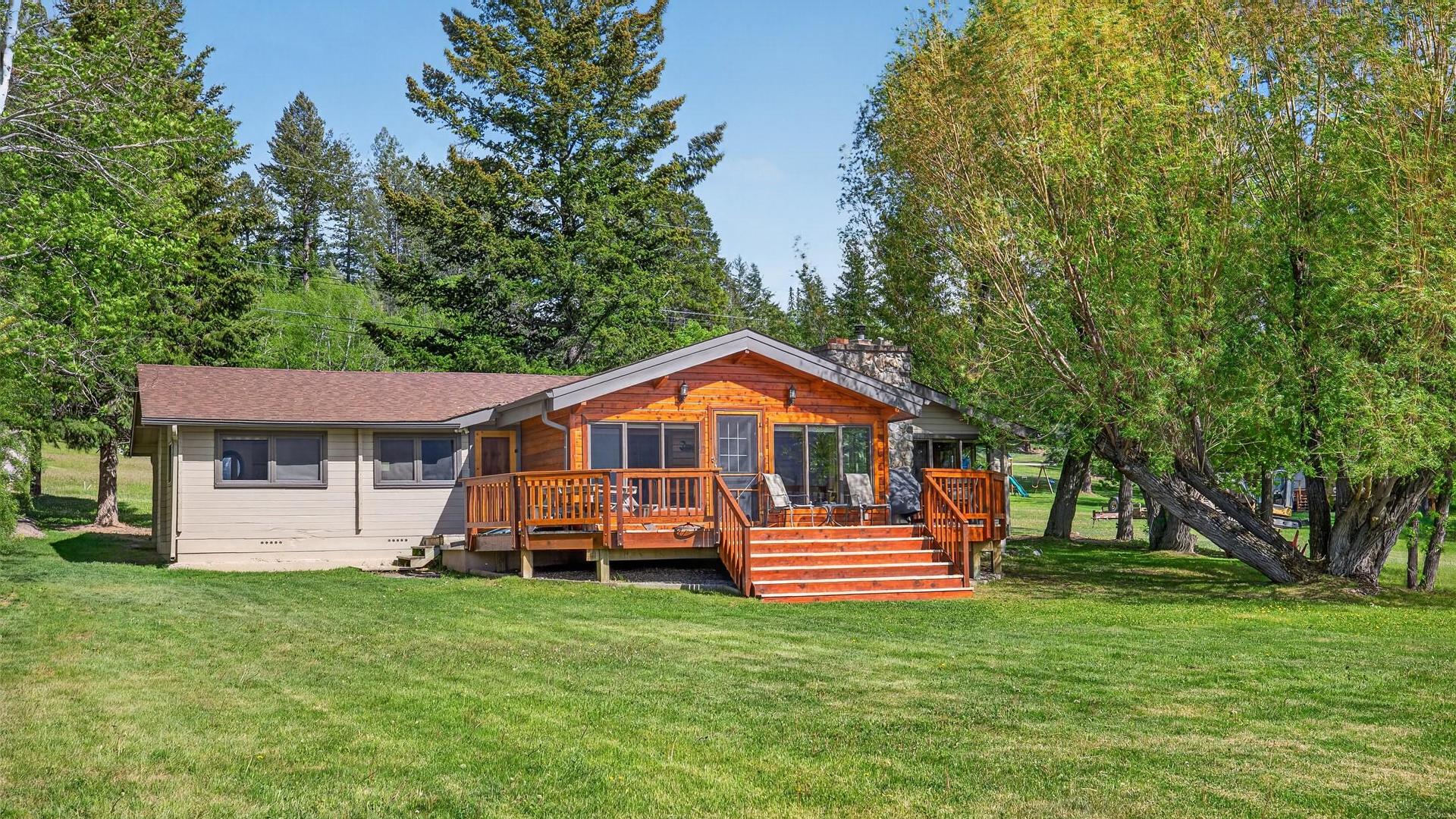 









1345


Sand

Road,
Windermere,




BC
V0B 2L1

