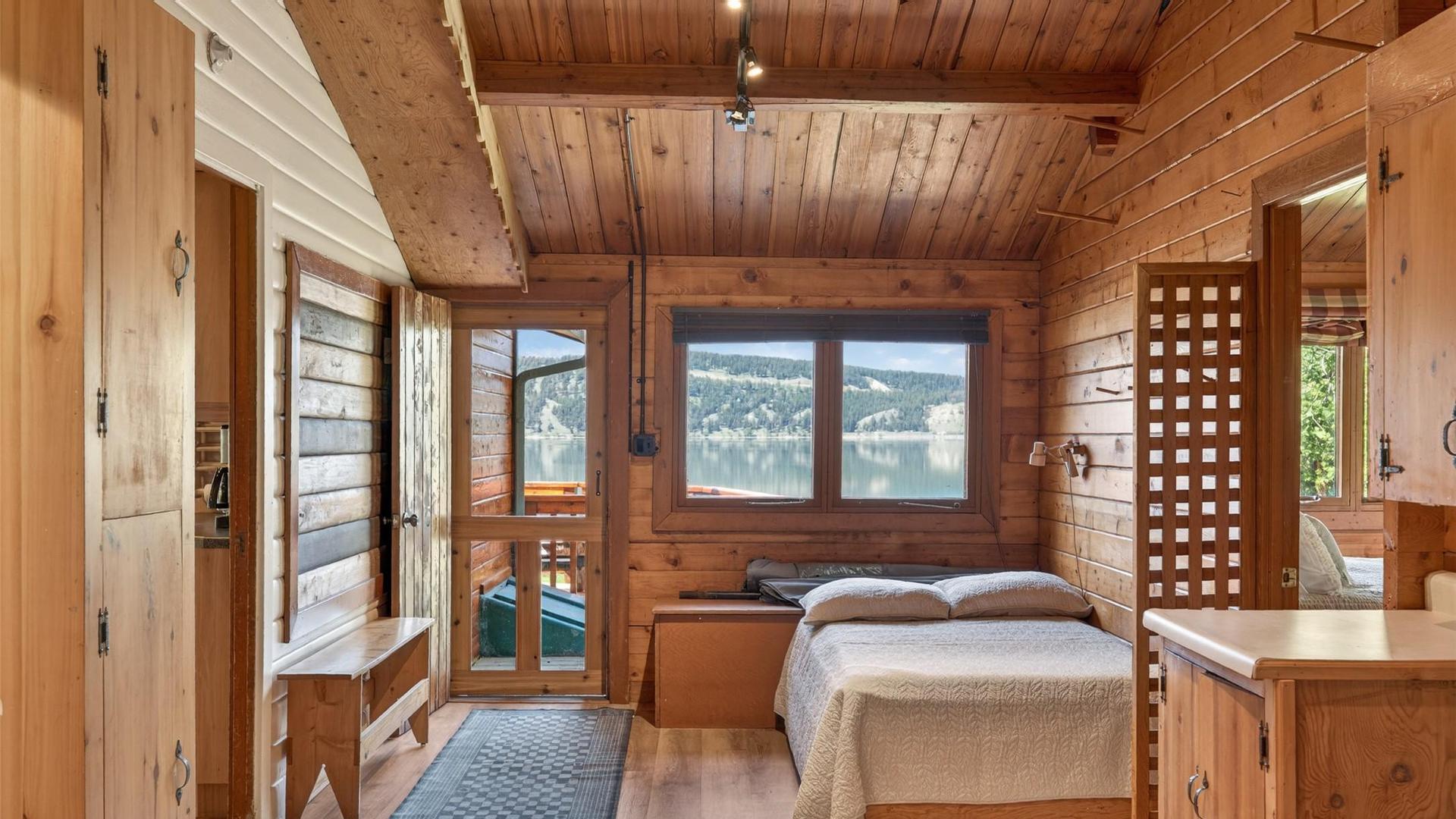 









1345


Sand

Road,
Windermere,




BC
V0B 2L1

