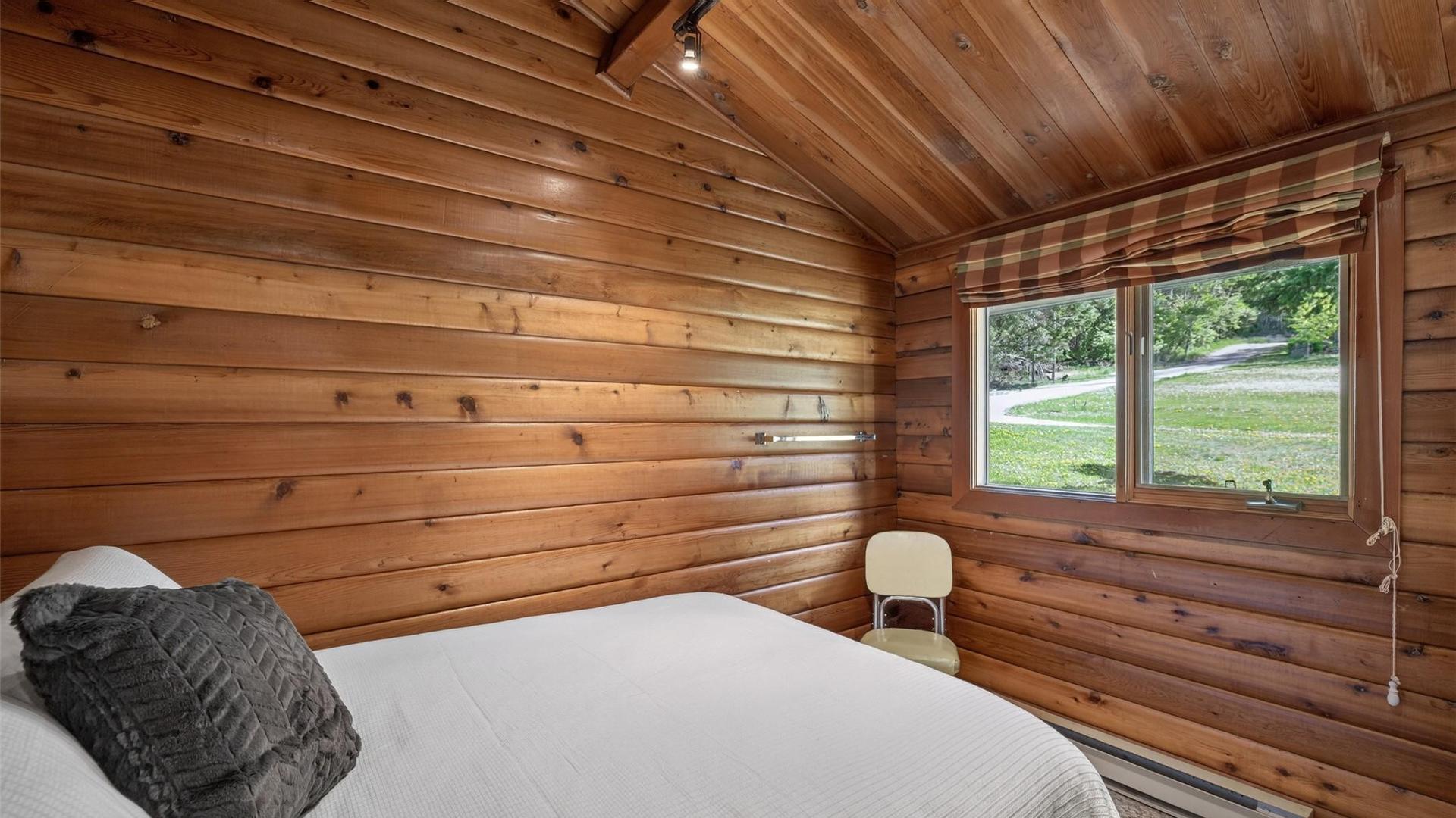 









1345


Sand

Road,
Windermere,




BC
V0B 2L1


