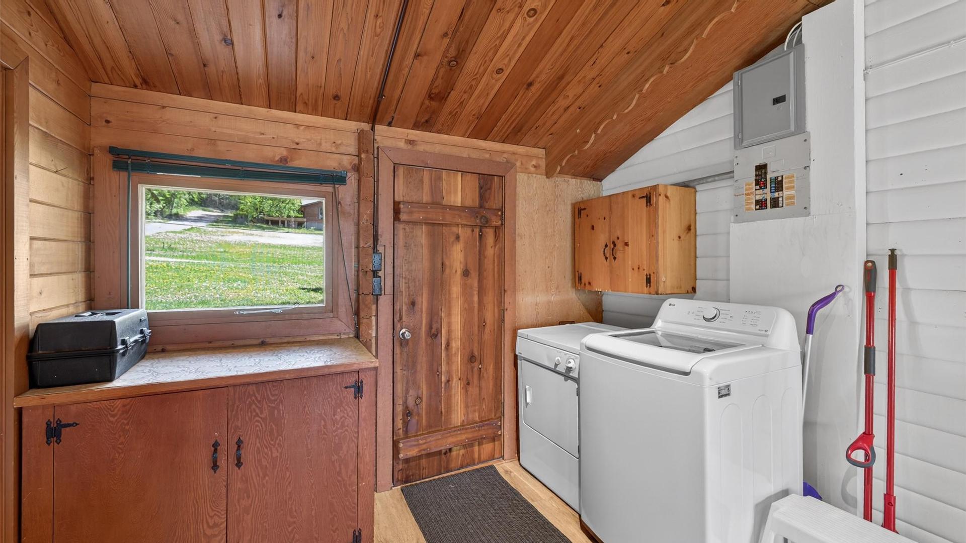 









1345


Sand

Road,
Windermere,




BC
V0B 2L1

