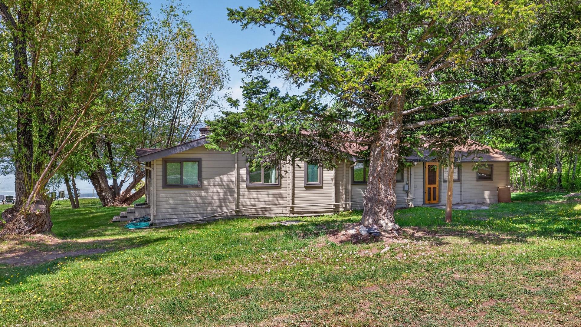 









1345


Sand

Road,
Windermere,




BC
V0B 2L1


