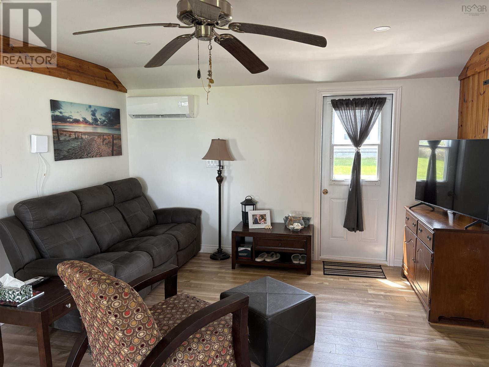 












6 Douglas Crescent

,
Marshville,




Nova Scotia
B0K1N0

