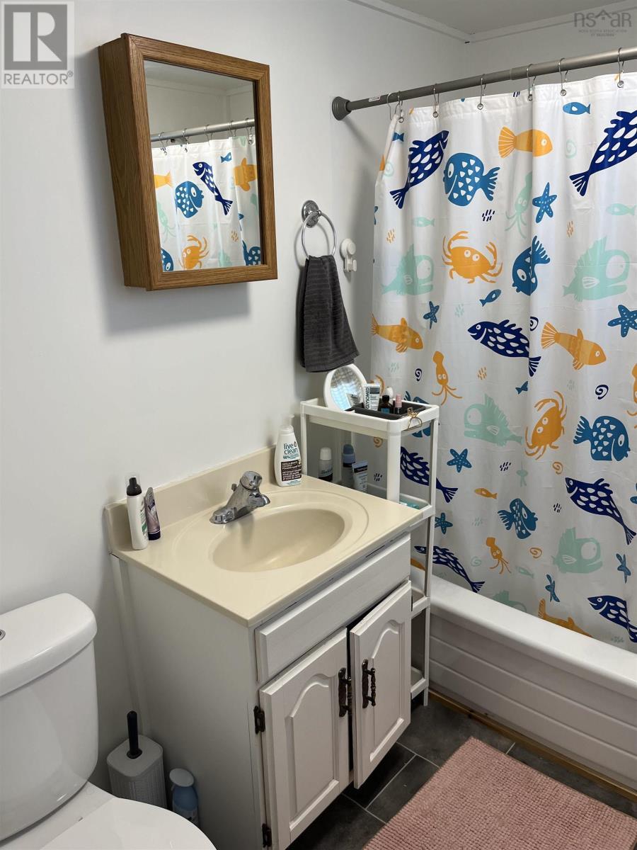 












6 Douglas Crescent

,
Marshville,




Nova Scotia
B0K1N0

