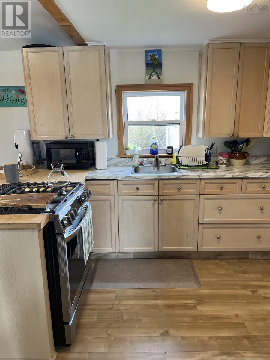 












6 Douglas Crescent

,
Marshville,




Nova Scotia
B0K1N0

