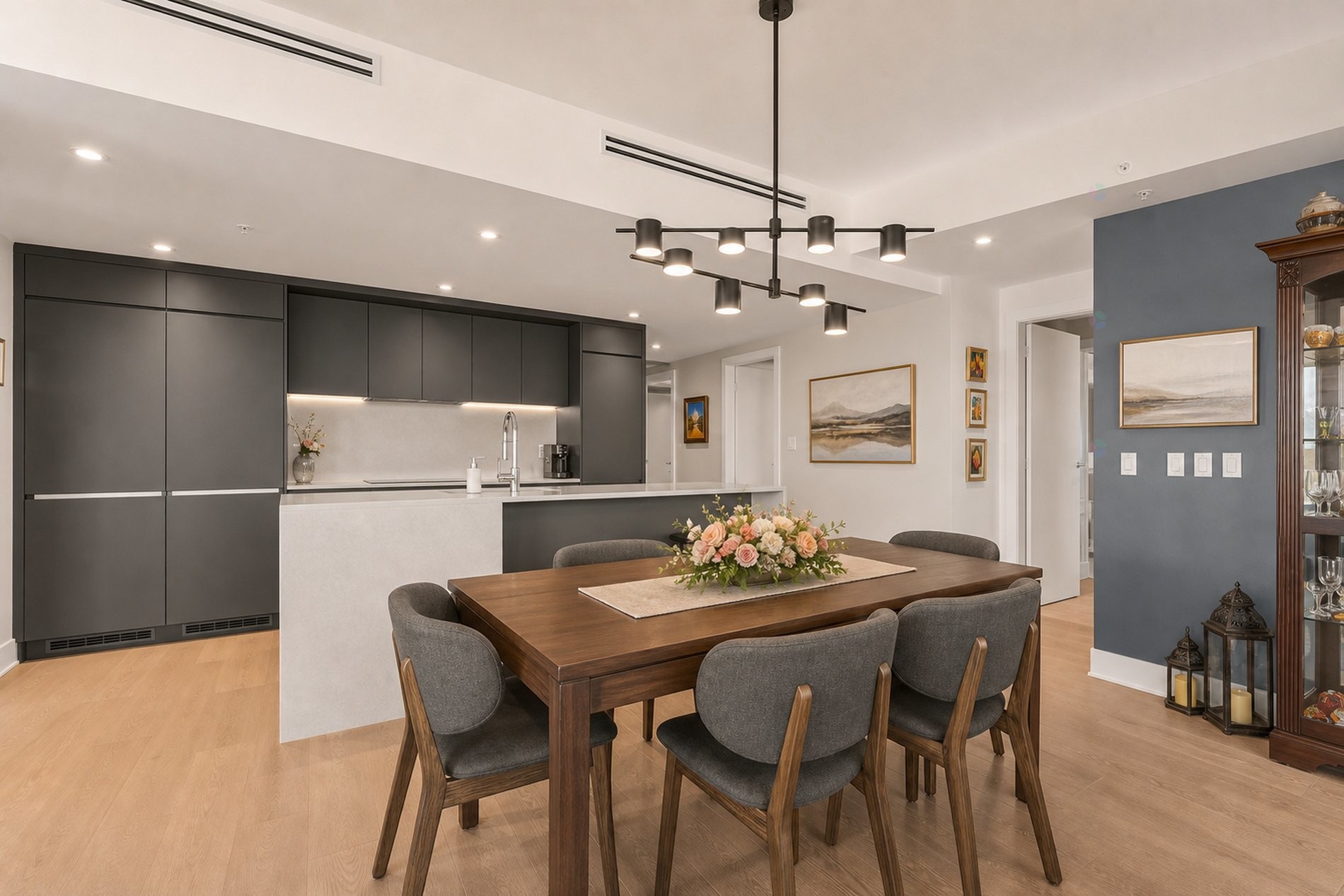 









1000


Rue André-Prévost

, 1401,
Montréal (Verdun/Île-des-Soeurs),




QC
H3E0E6

