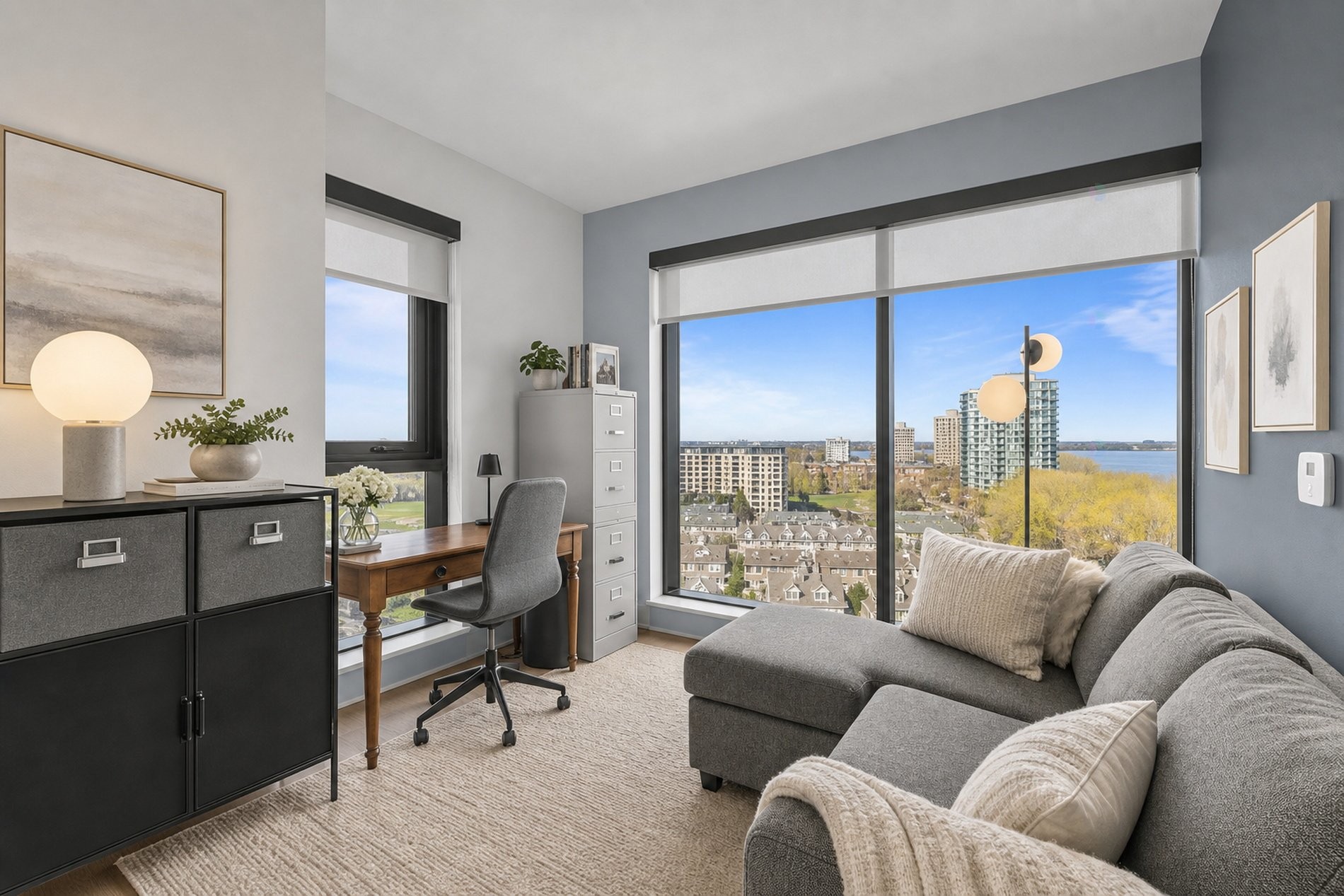 









1000


Rue André-Prévost

, 1401,
Montréal (Verdun/Île-des-Soeurs),




QC
H3E0E6

