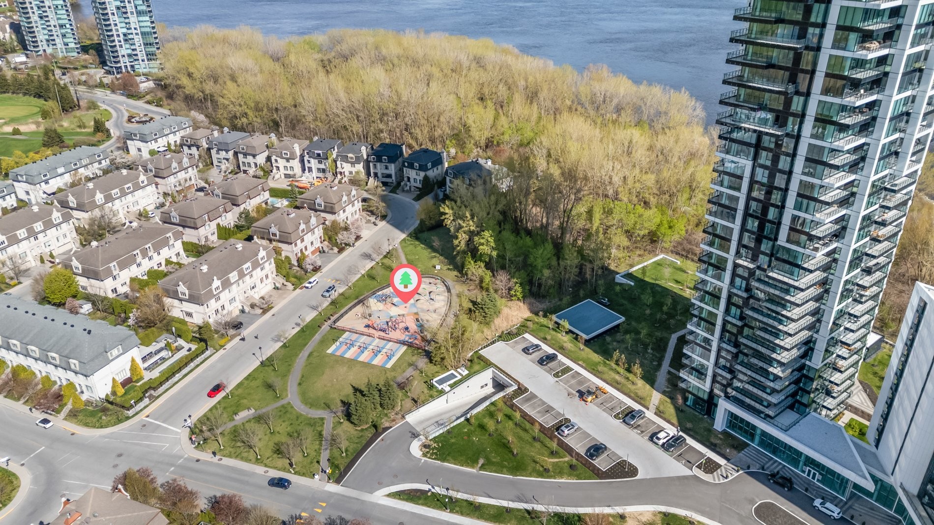 









1000


Rue André-Prévost

, 1401,
Montréal (Verdun/Île-des-Soeurs),




QC
H3E0E6

