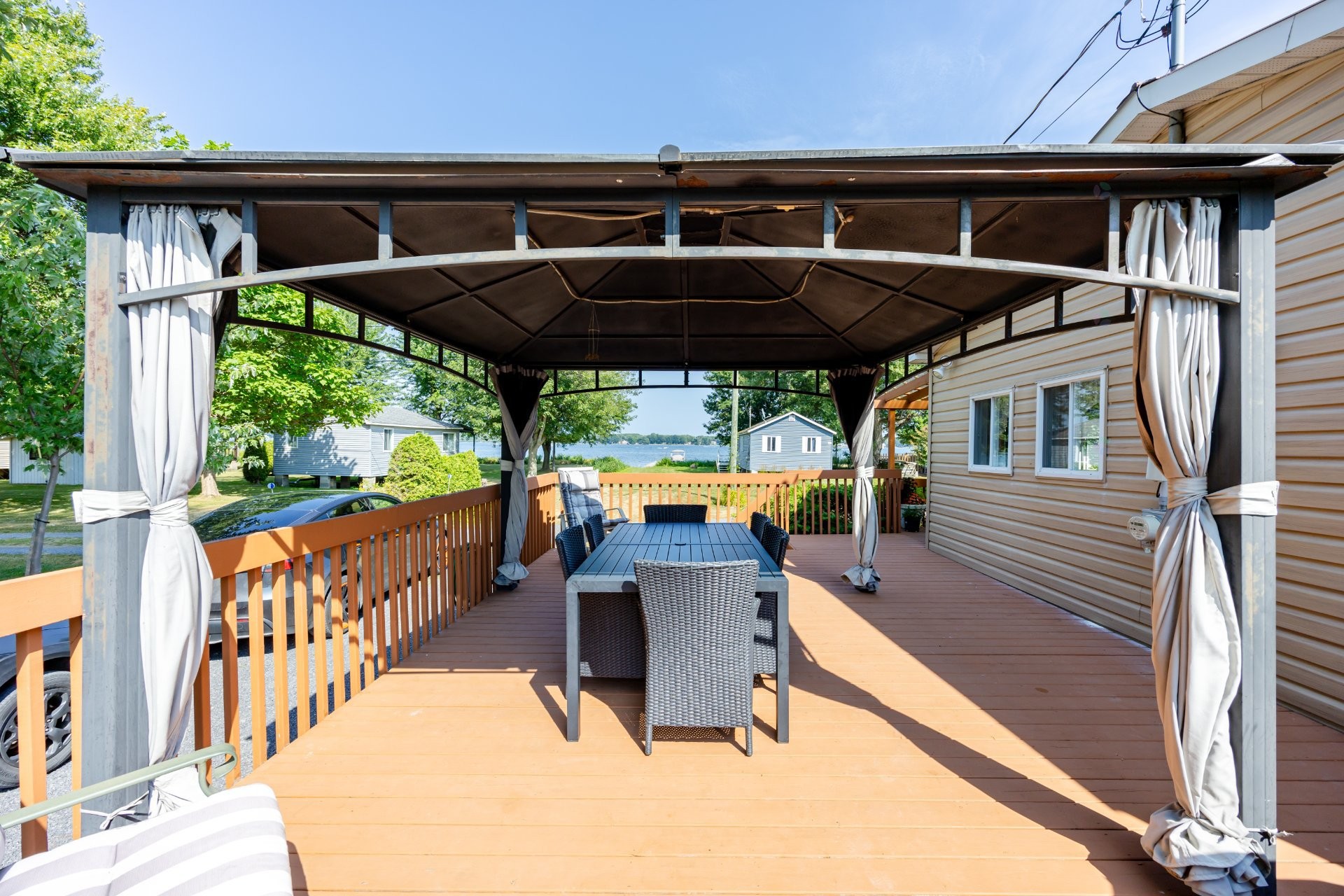 









1403


1re Avenue

,
Saint-Paul-de-l'Île-aux-Noix,




QC
J0J1G0


