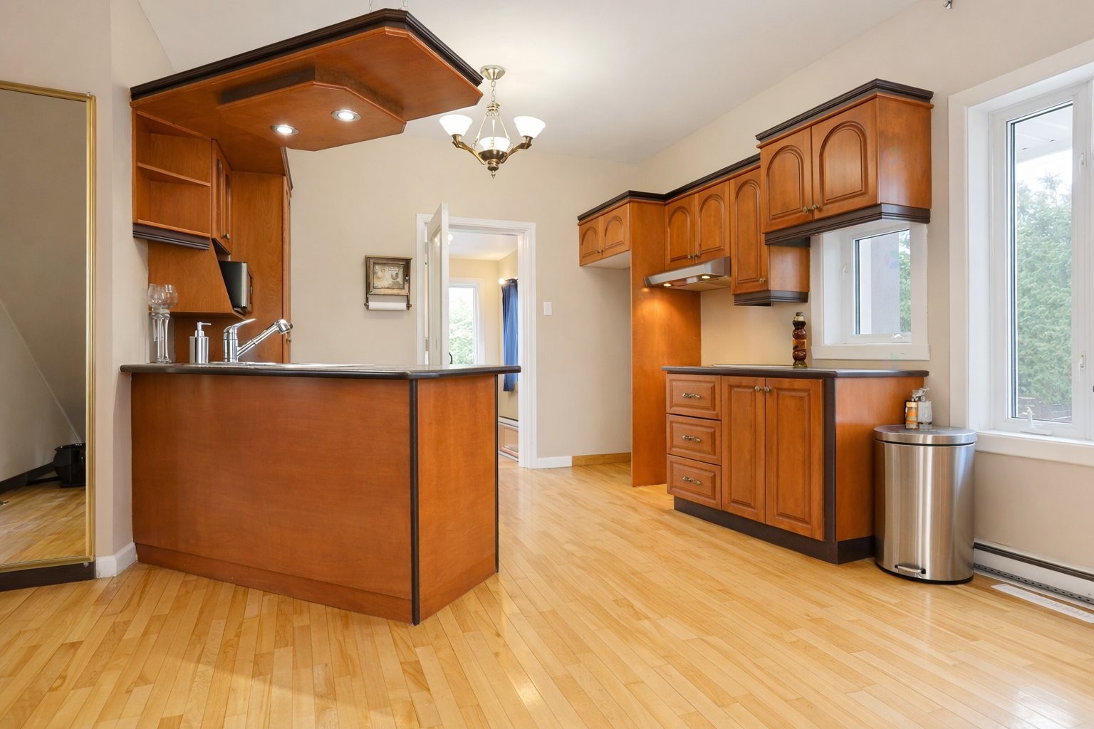 









261


Rue Principale

,
Saint-Adelphe,




QC
G0X2G0

