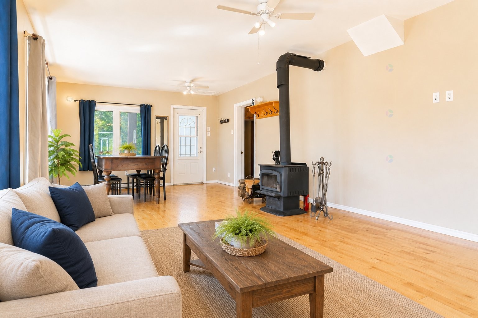 









261


Rue Principale

,
Saint-Adelphe,




QC
G0X2G0


