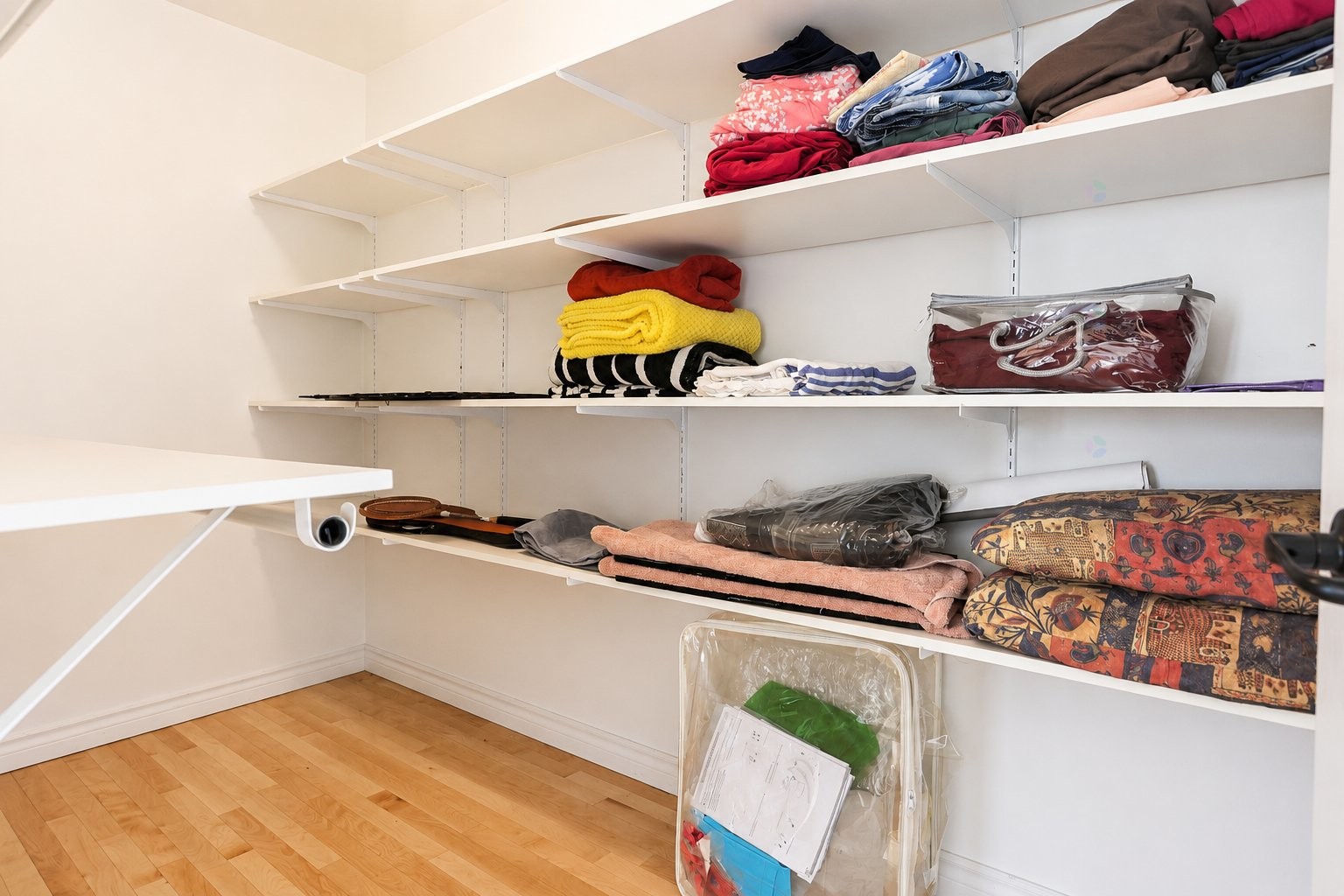









261


Rue Principale

,
Saint-Adelphe,




QC
G0X2G0

