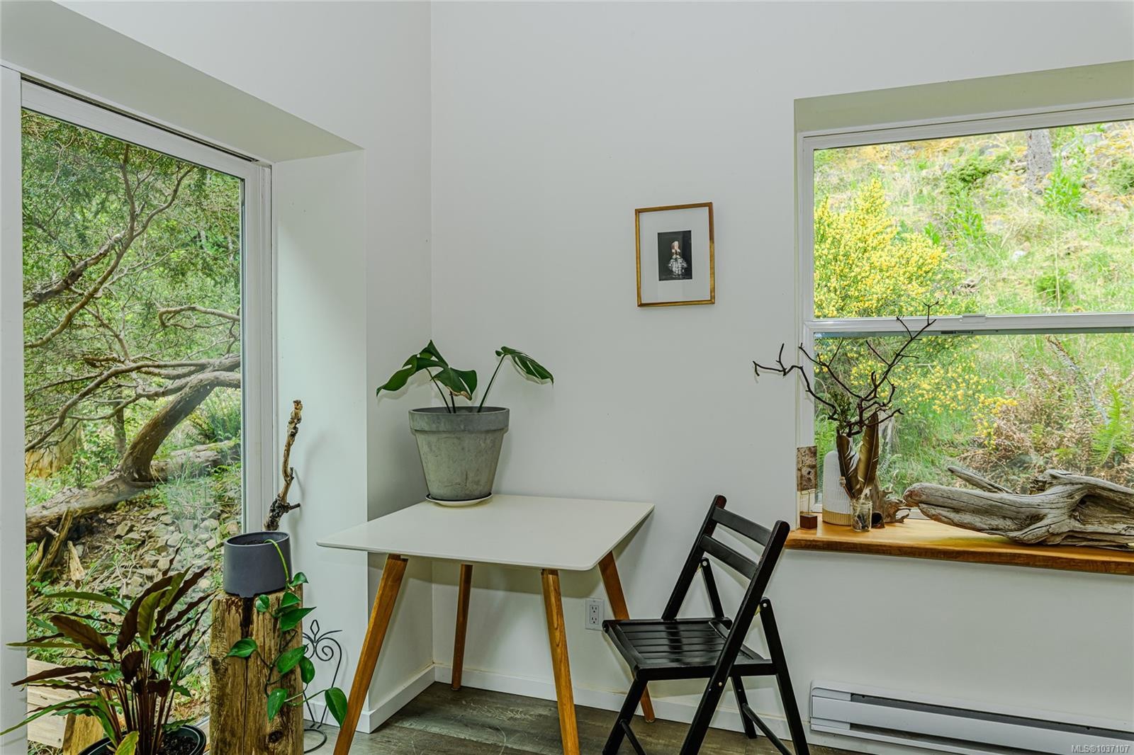 









161


Holmes

Rd,
Salt Spring,




BC
V8K 1T6

