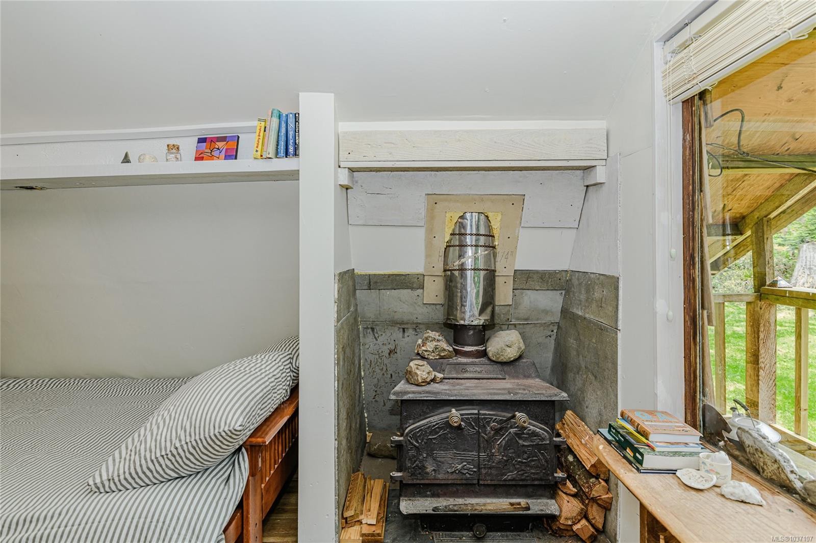 









161


Holmes

Rd,
Salt Spring,




BC
V8K 1T6

