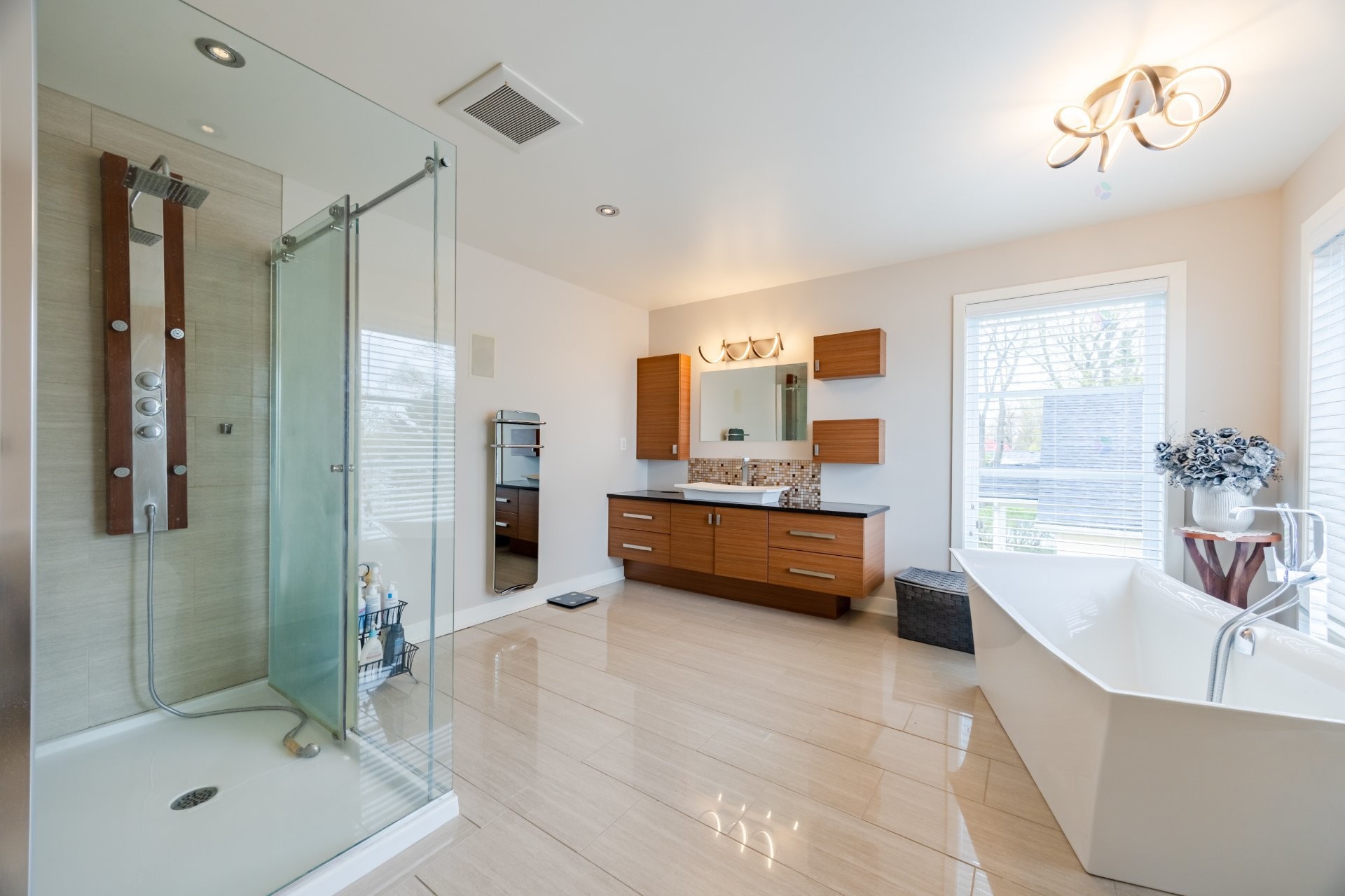 









409


Ch. des Patriotes

,
Saint-Mathias-sur-Richelieu,




QC
J3L6C3

