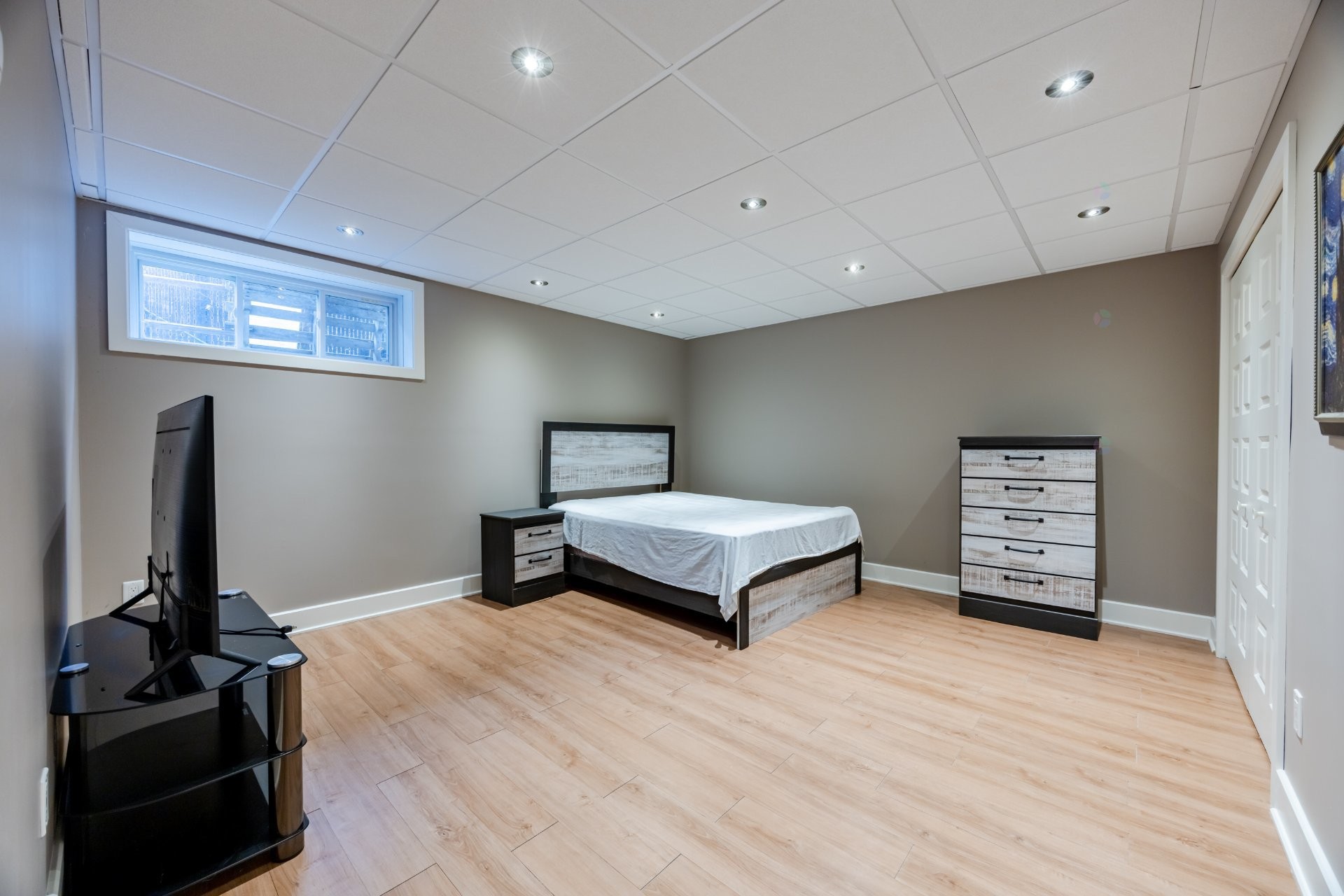 









409


Ch. des Patriotes

,
Saint-Mathias-sur-Richelieu,




QC
J3L6C3

