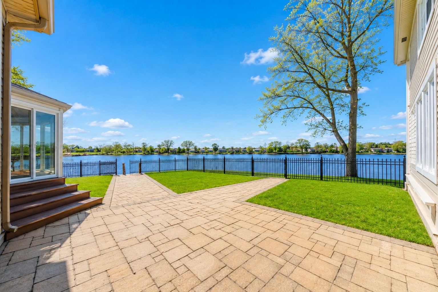 









409


Ch. des Patriotes

,
Saint-Mathias-sur-Richelieu,




QC
J3L6C3

