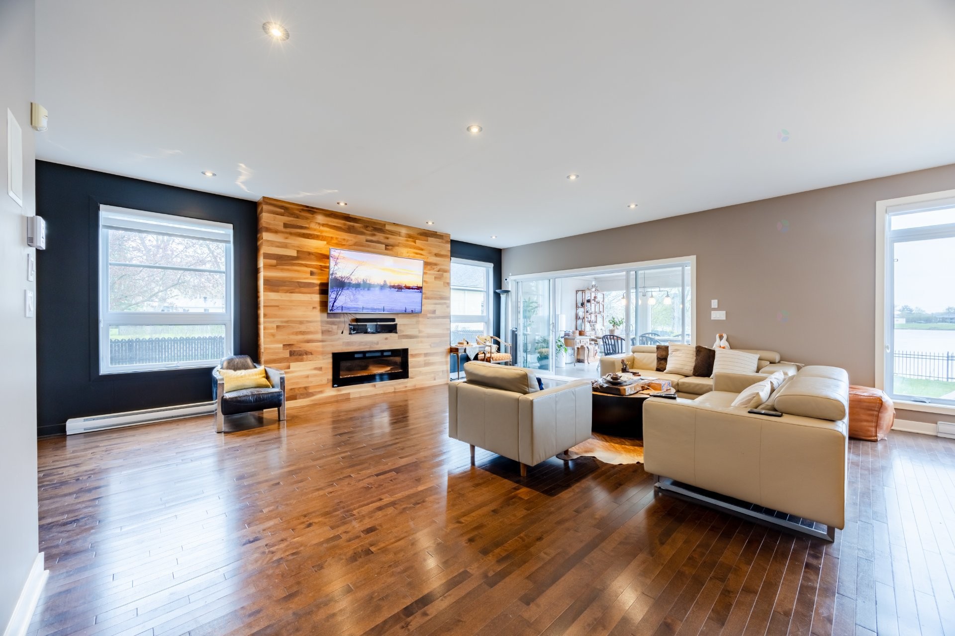 









409


Ch. des Patriotes

,
Saint-Mathias-sur-Richelieu,




QC
J3L6C3

